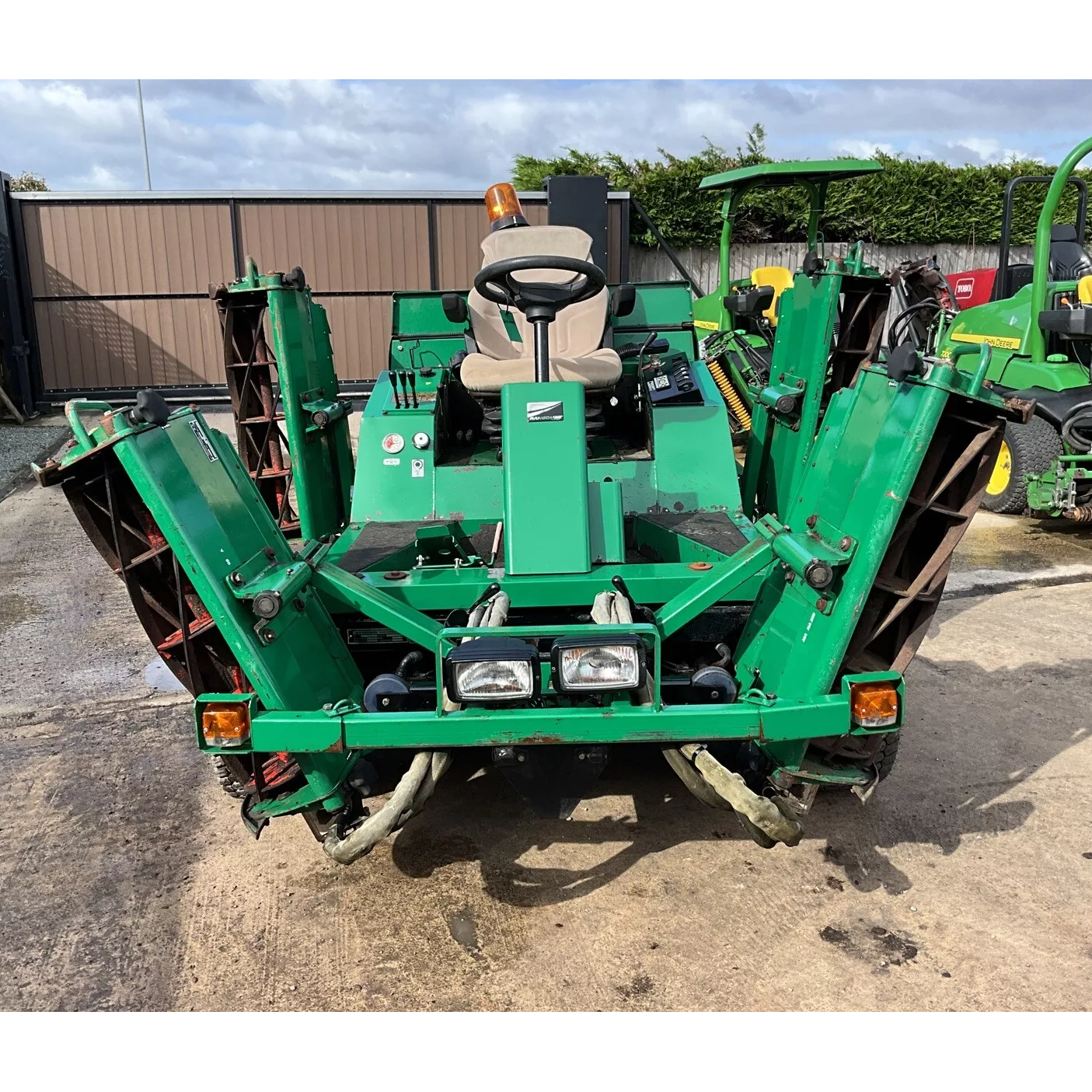 2007 RANSOMES COMMANDER