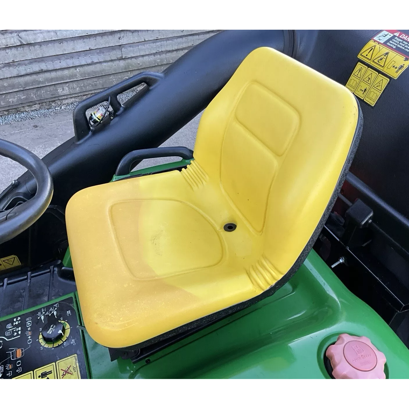 2008 JOHN DEERE X740