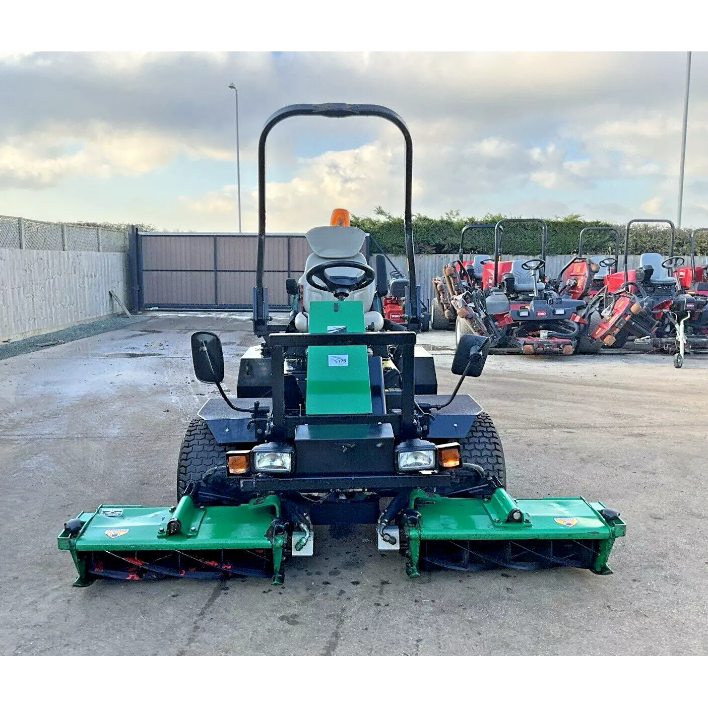 2008 RANSOMES PARKWAY 2250