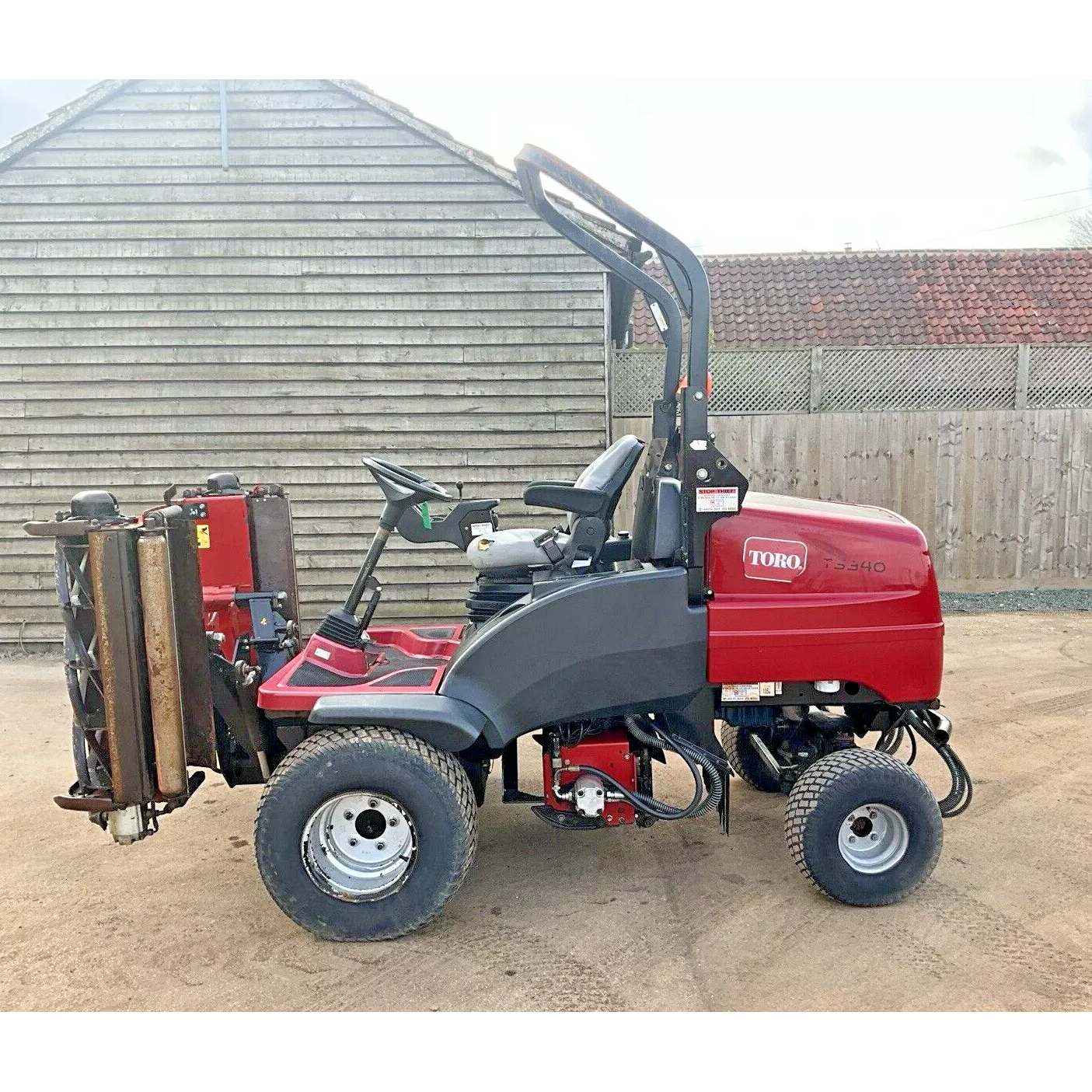 2011 TORO LT3340