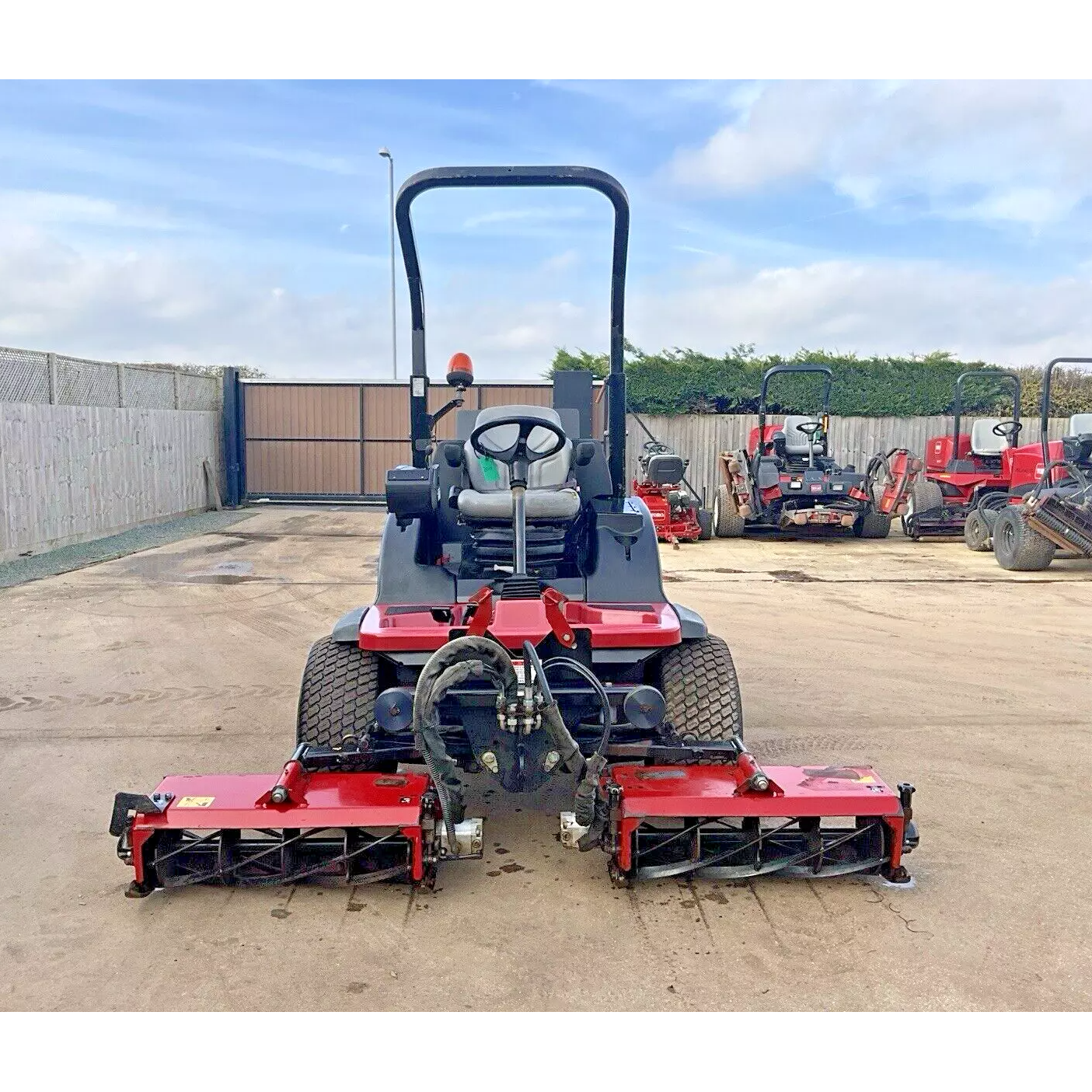 2011 TORO LT3340