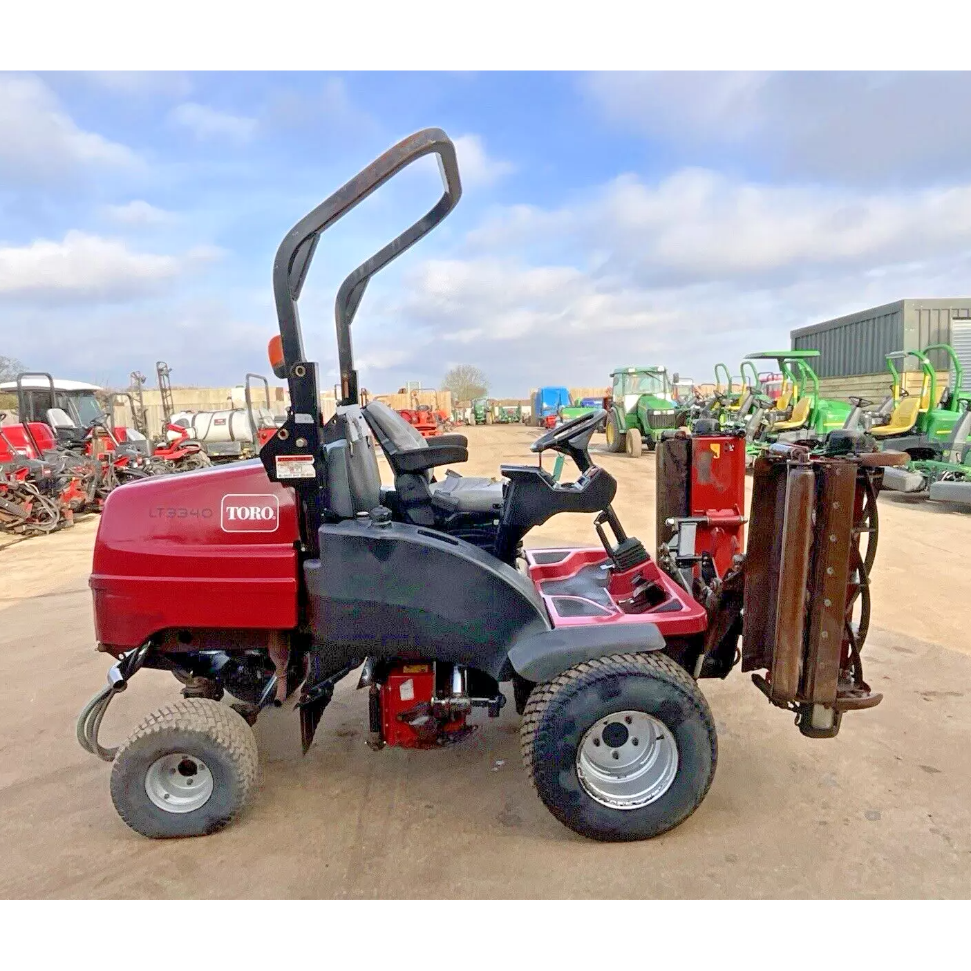 2011 TORO LT3340