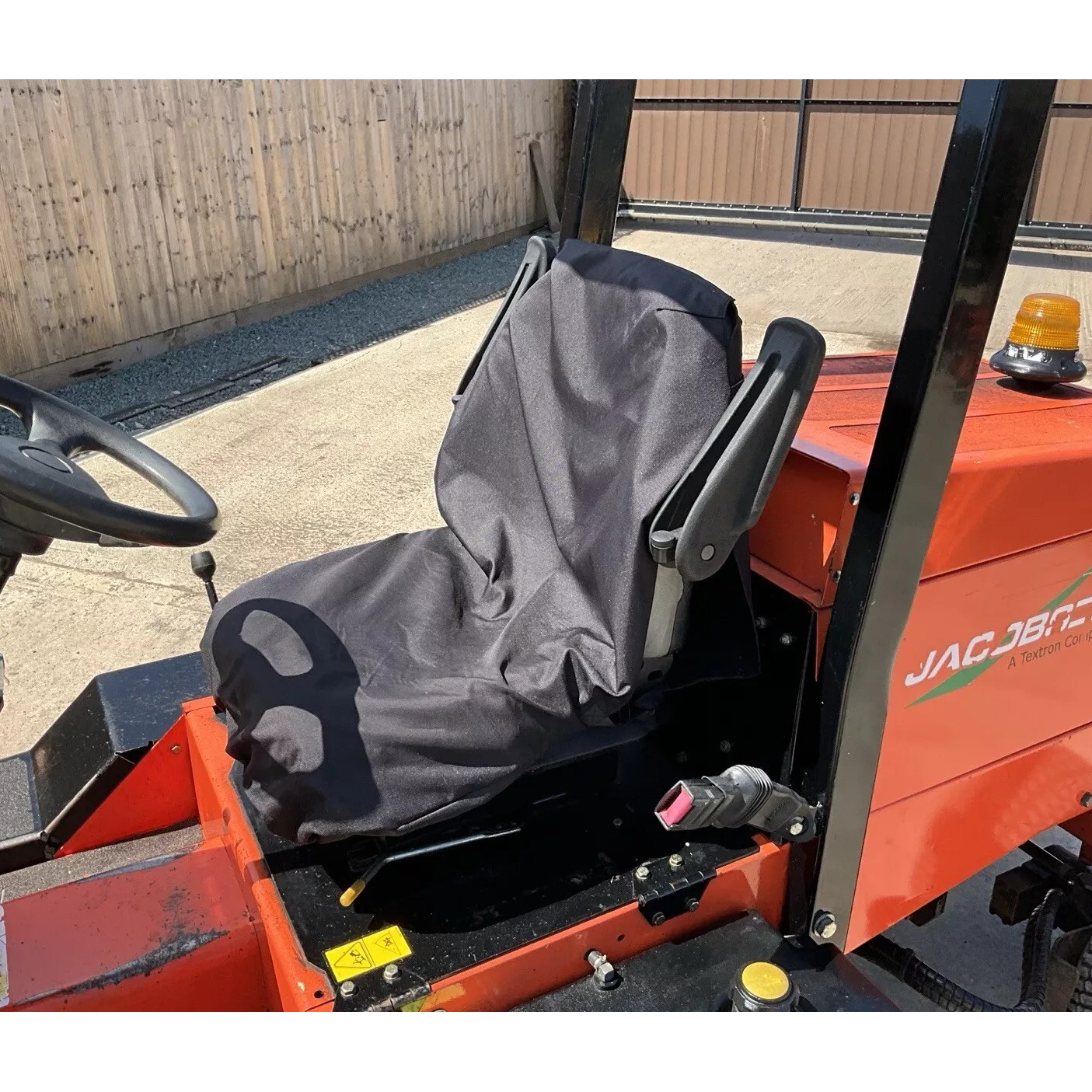 2013 JACOBSEN TURFCAT