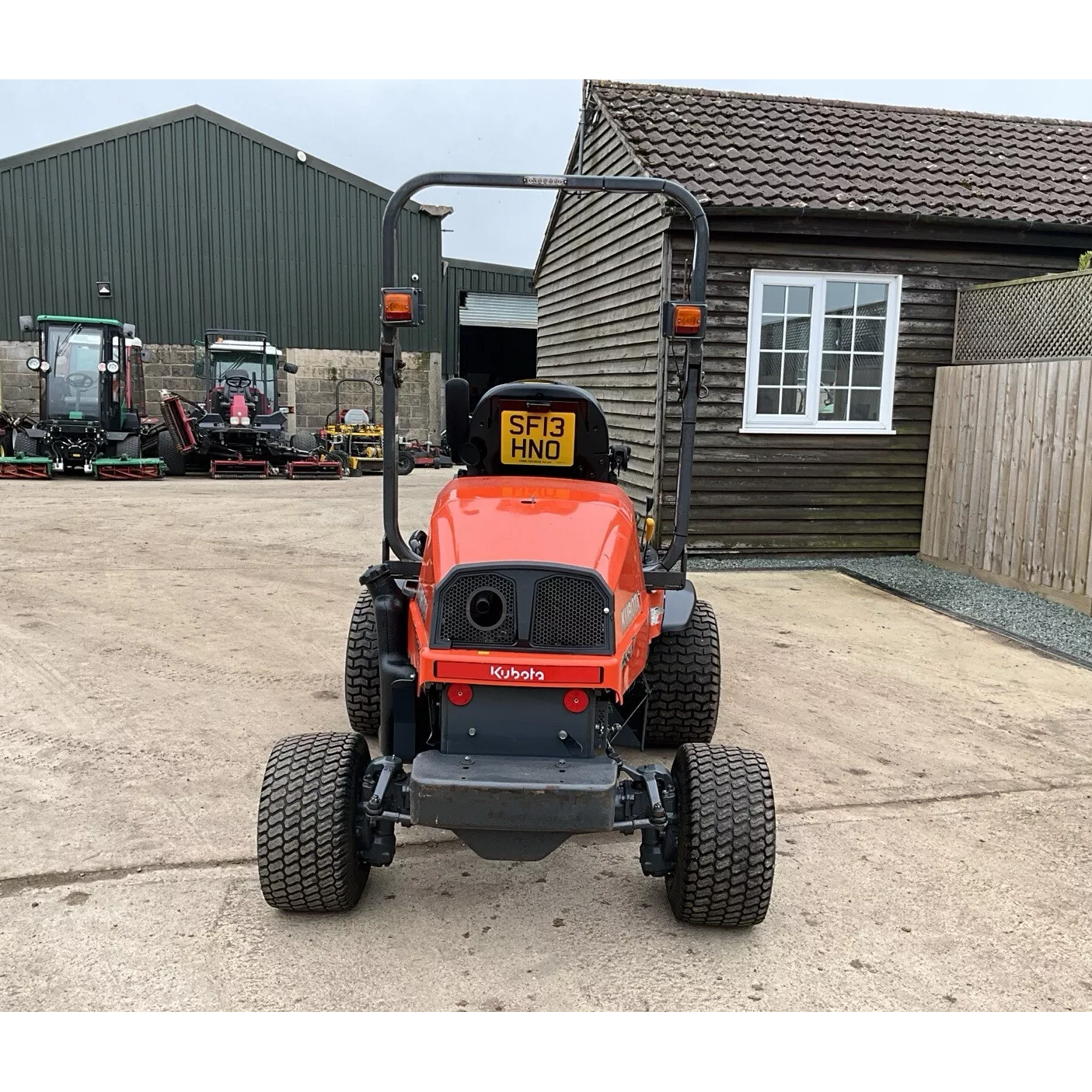 2013 KUBOTA F2880