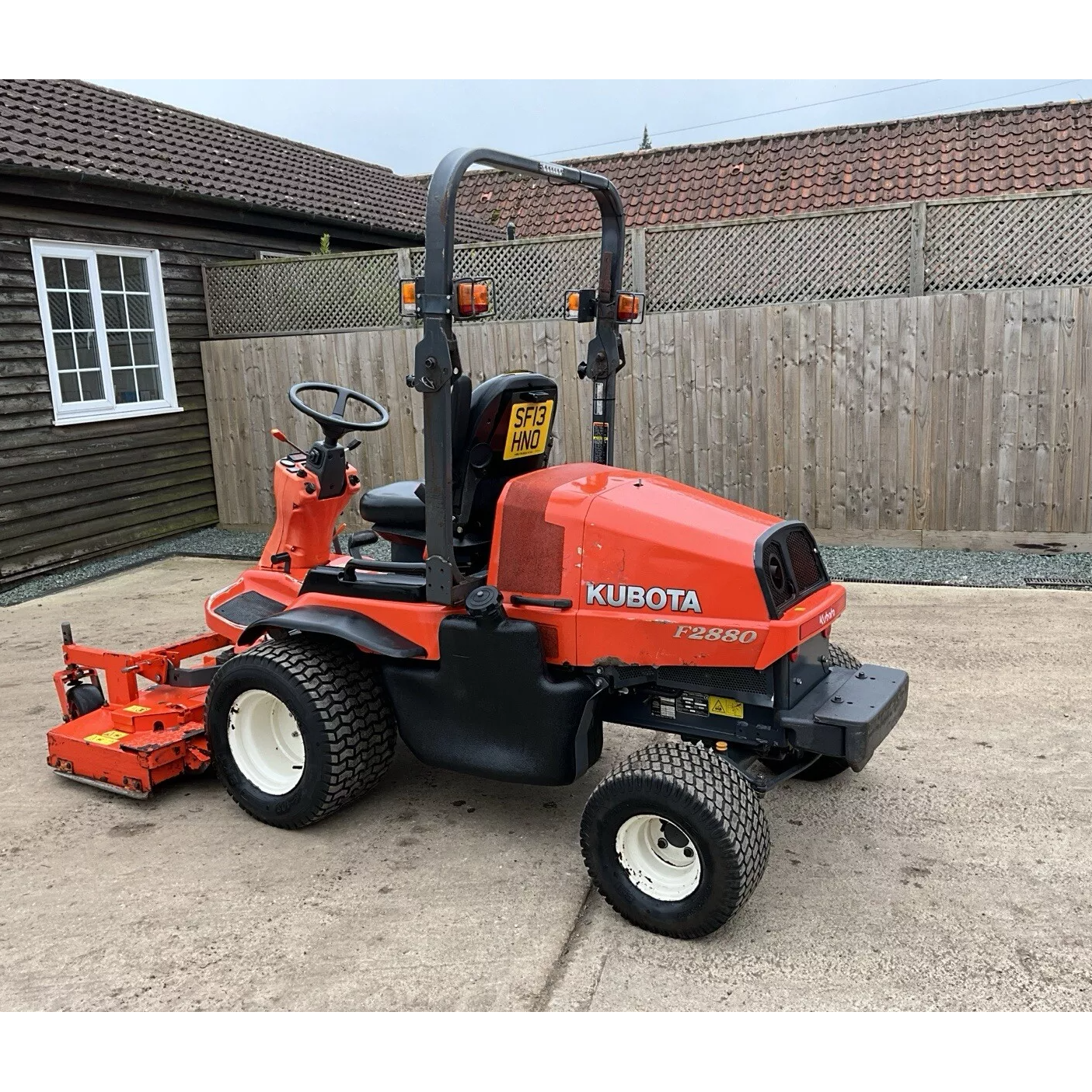 2013 KUBOTA F2880