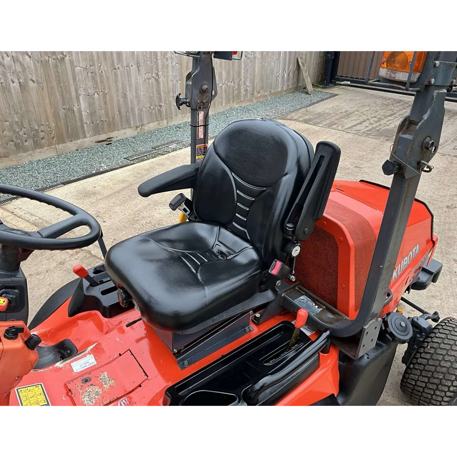 2013 KUBOTA F2880