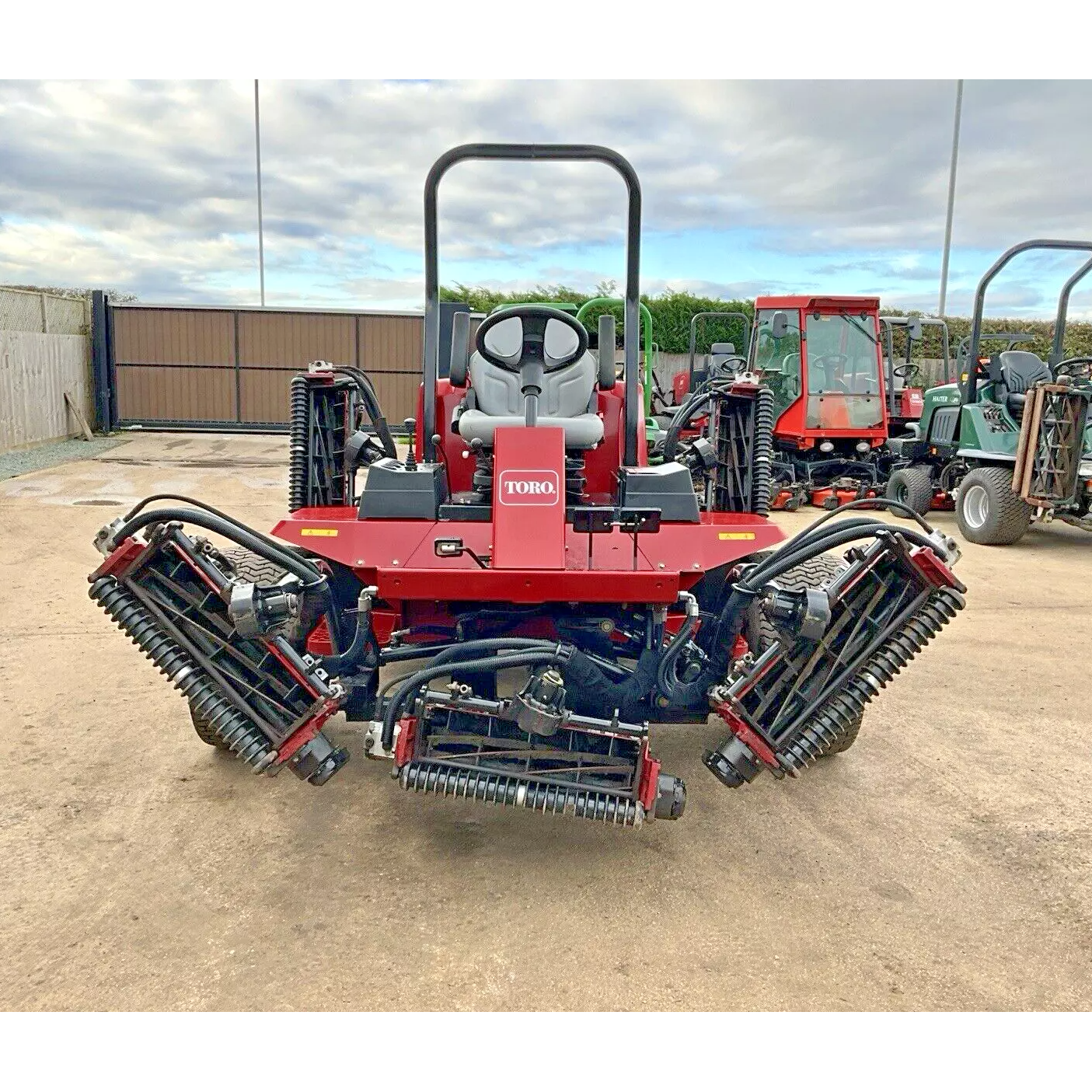 2013 TORO REELMASTER 6700