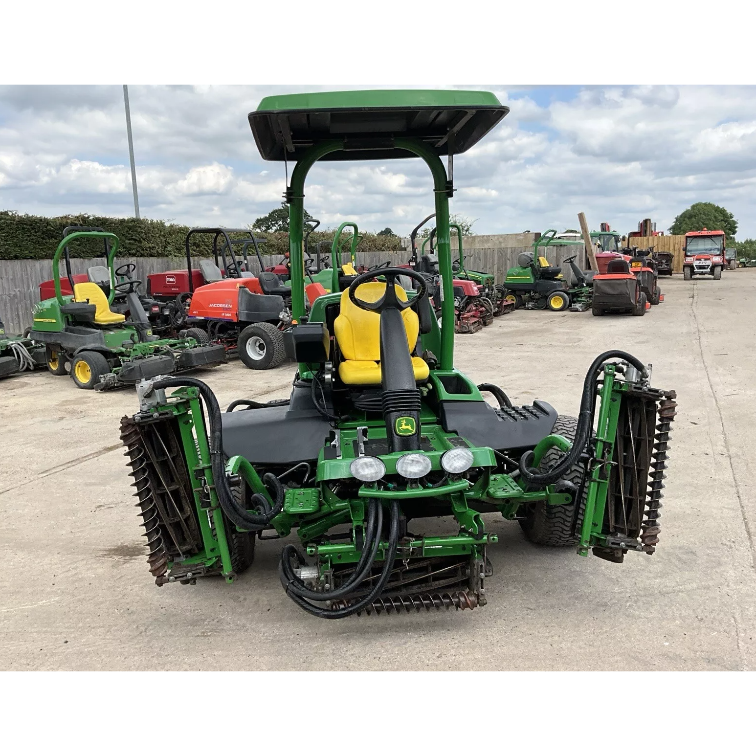 2014 JOHN DEERE 7700A