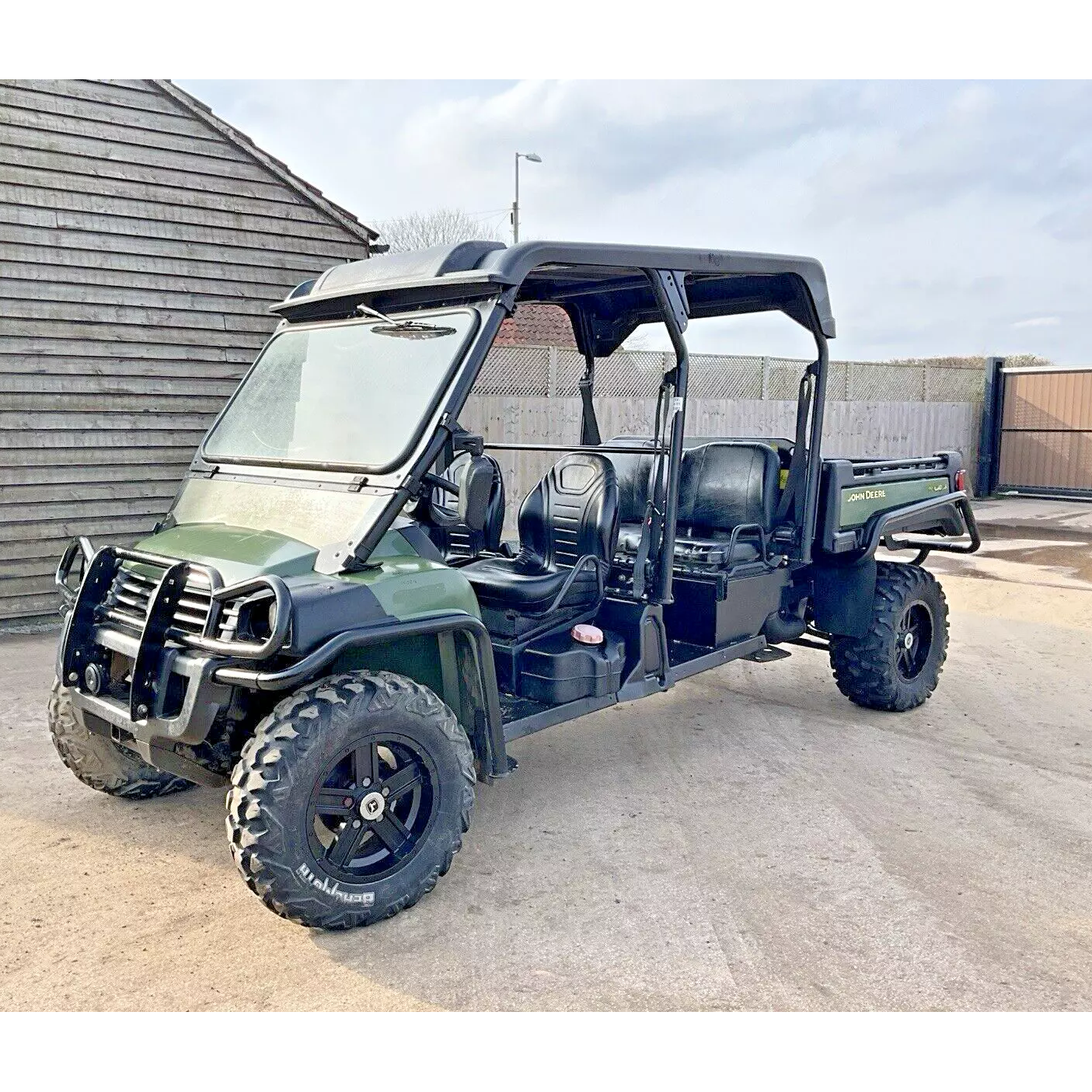 2014 JOHN DEERE GATOR 855D XUV S4 4 SEATER UTILITY VEHICLE