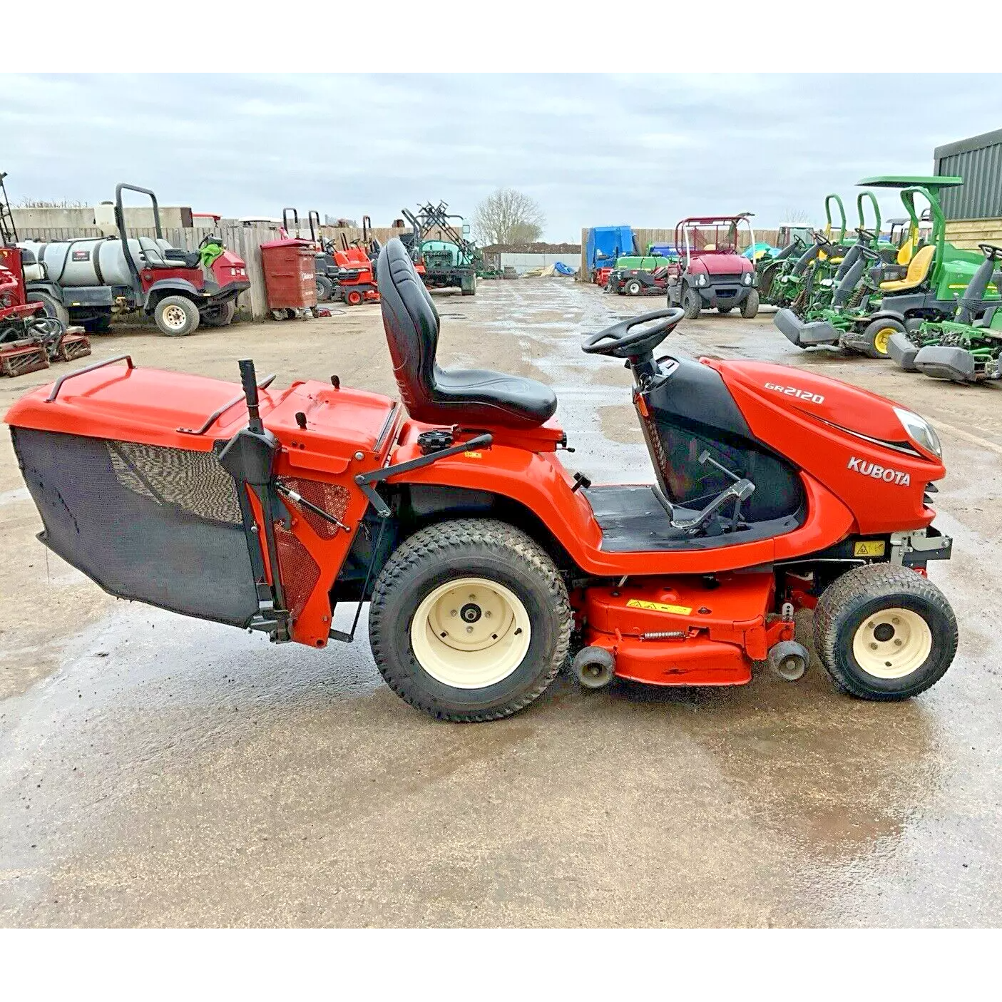 2014 KUBOTA GR2120