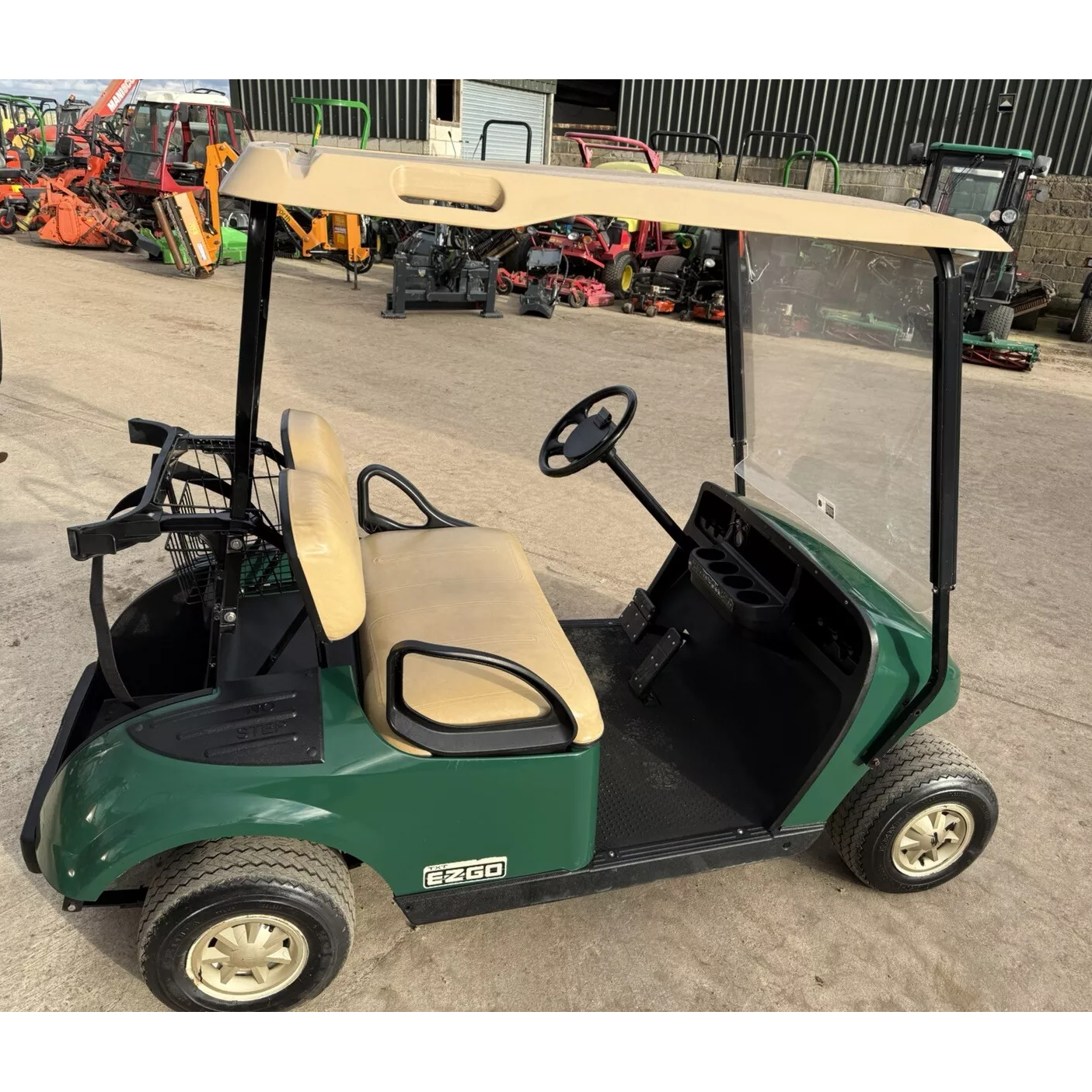 2015 EZGO EZ-GO