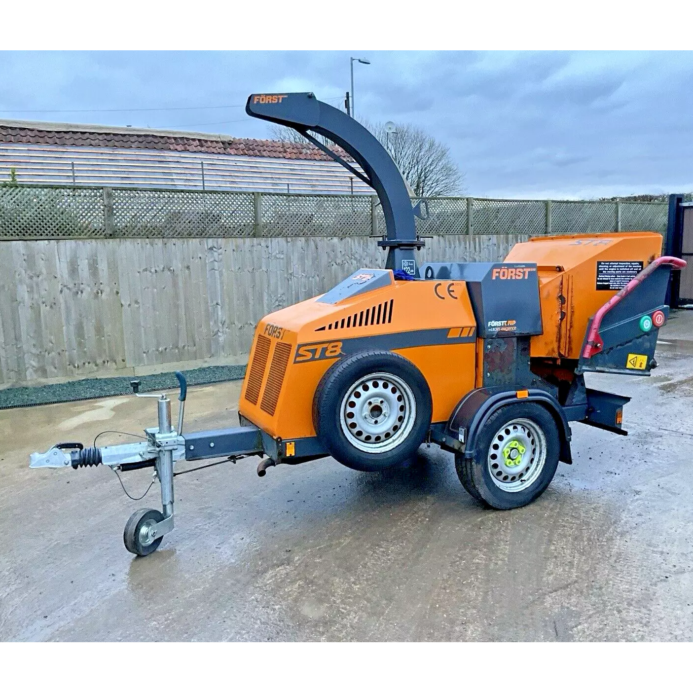 2015 FORST ST8 FAST TOW DIESEL WOODCHIPPER