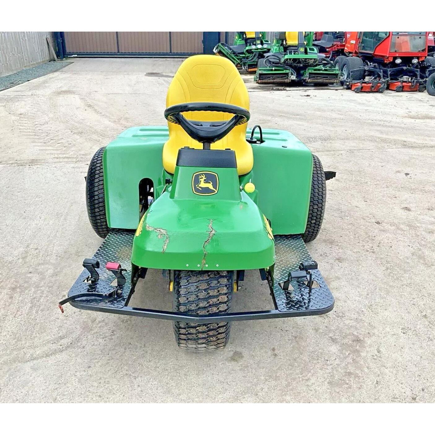 2015 JOHN DEERE 1200A