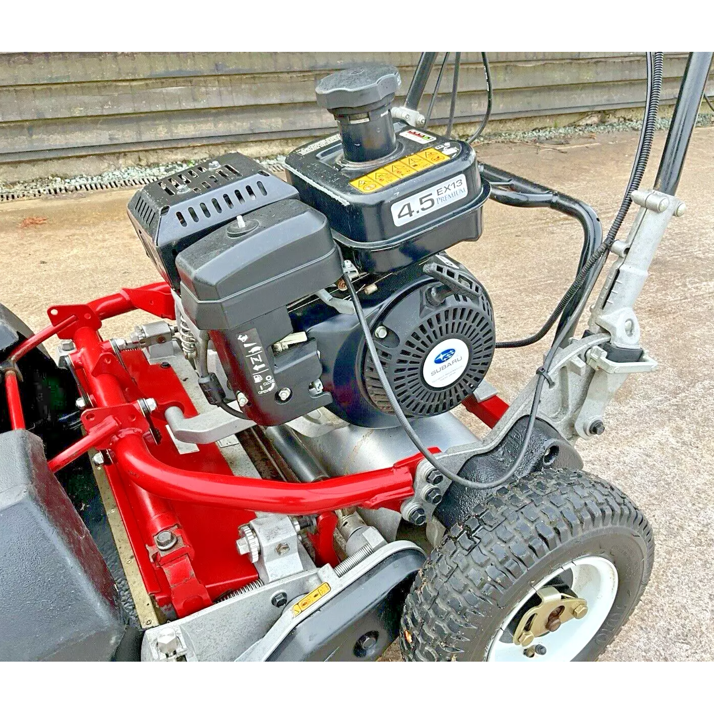 2015 TORO GREENSMASTER FLEX 2100