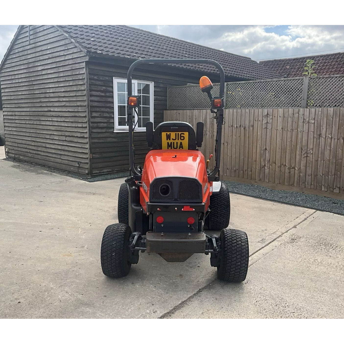 2016 66 PLATE KUBOTA F3890-MUA