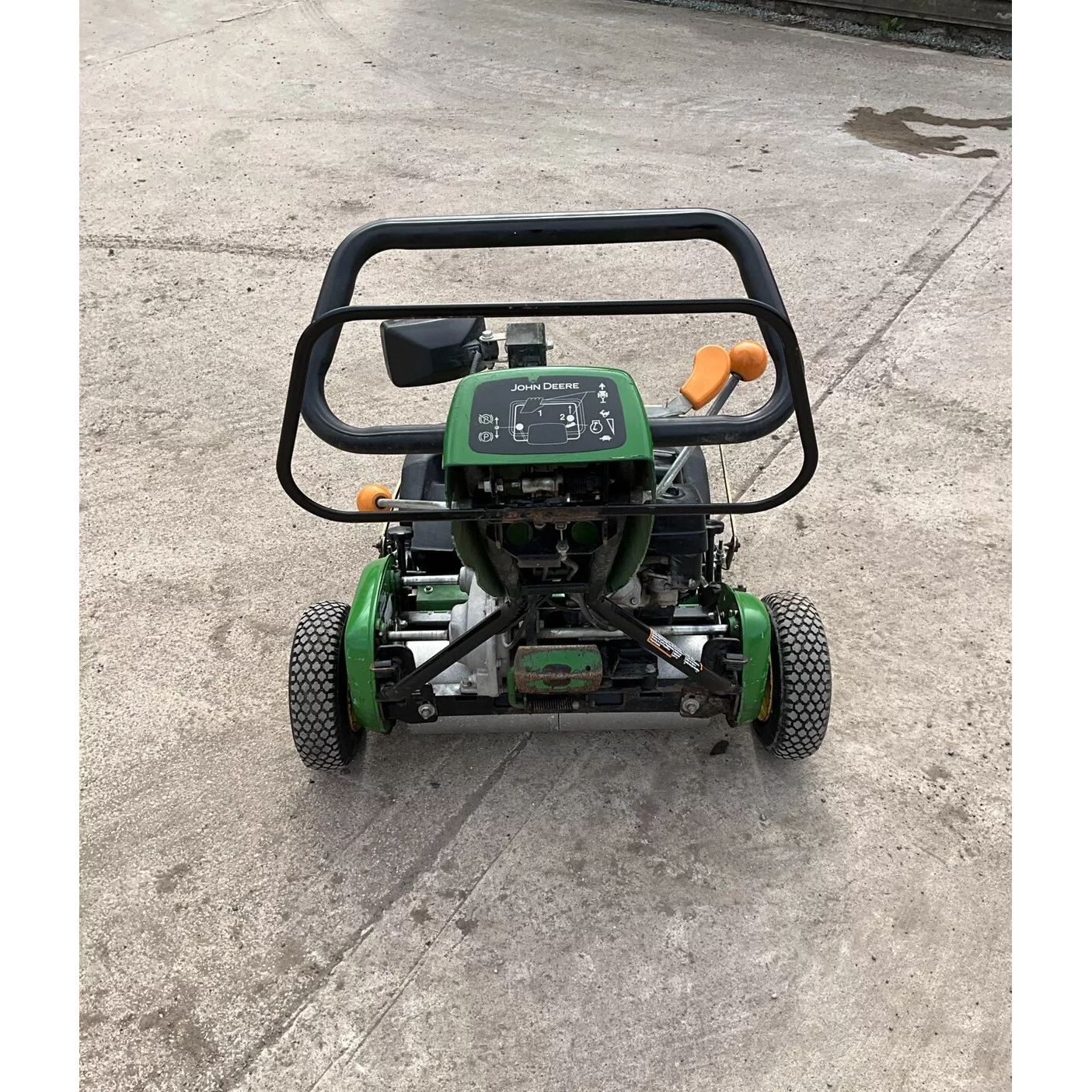 2016 JOHN DEERE 220SL