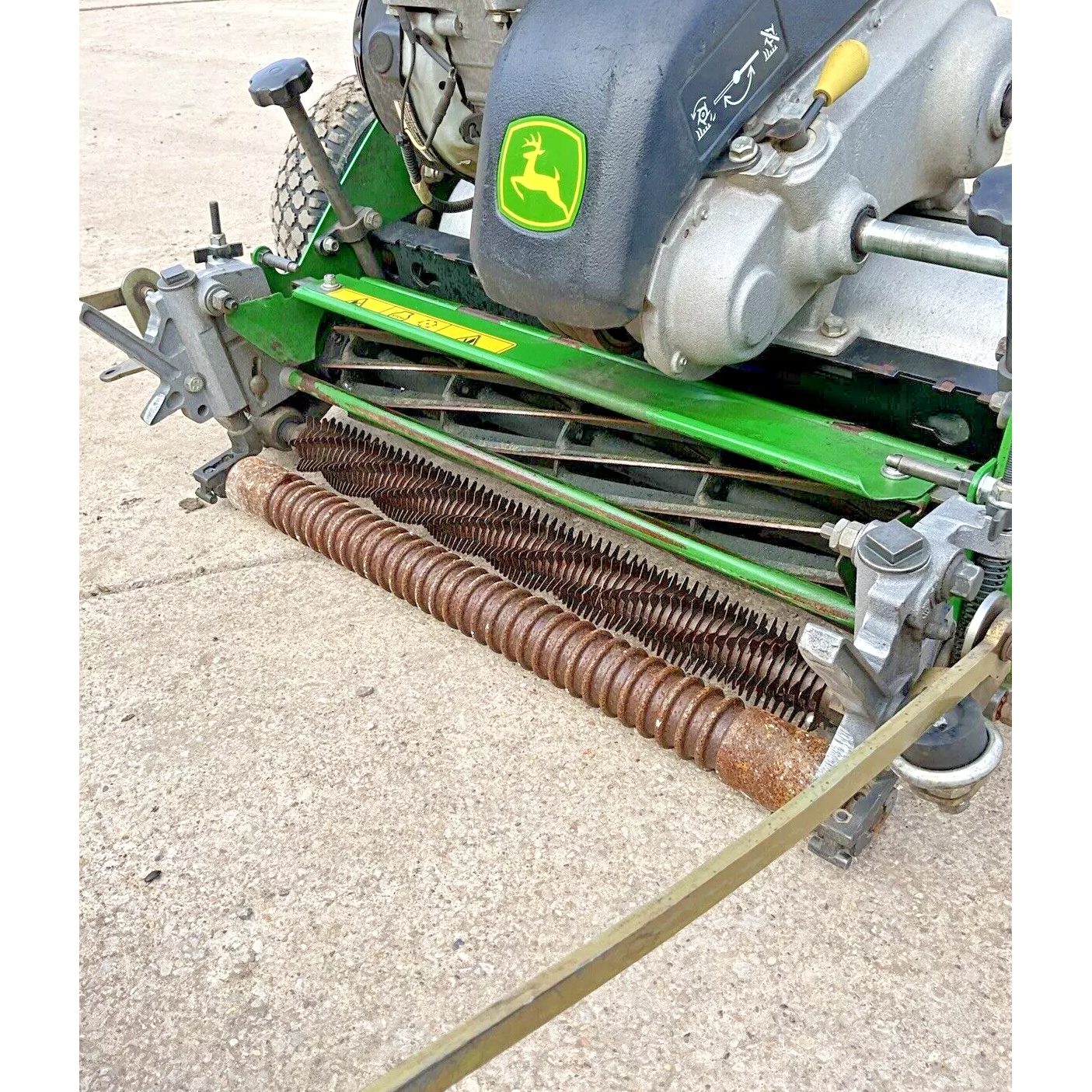 2016 JOHN DEERE 220SL