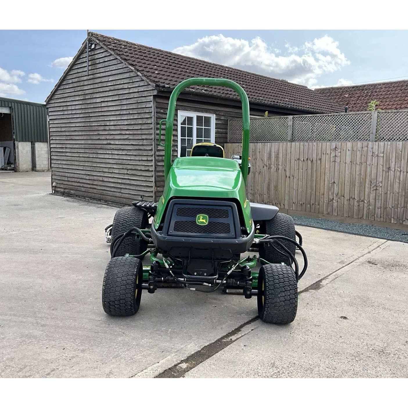 2016 JOHN DEERE 7500A