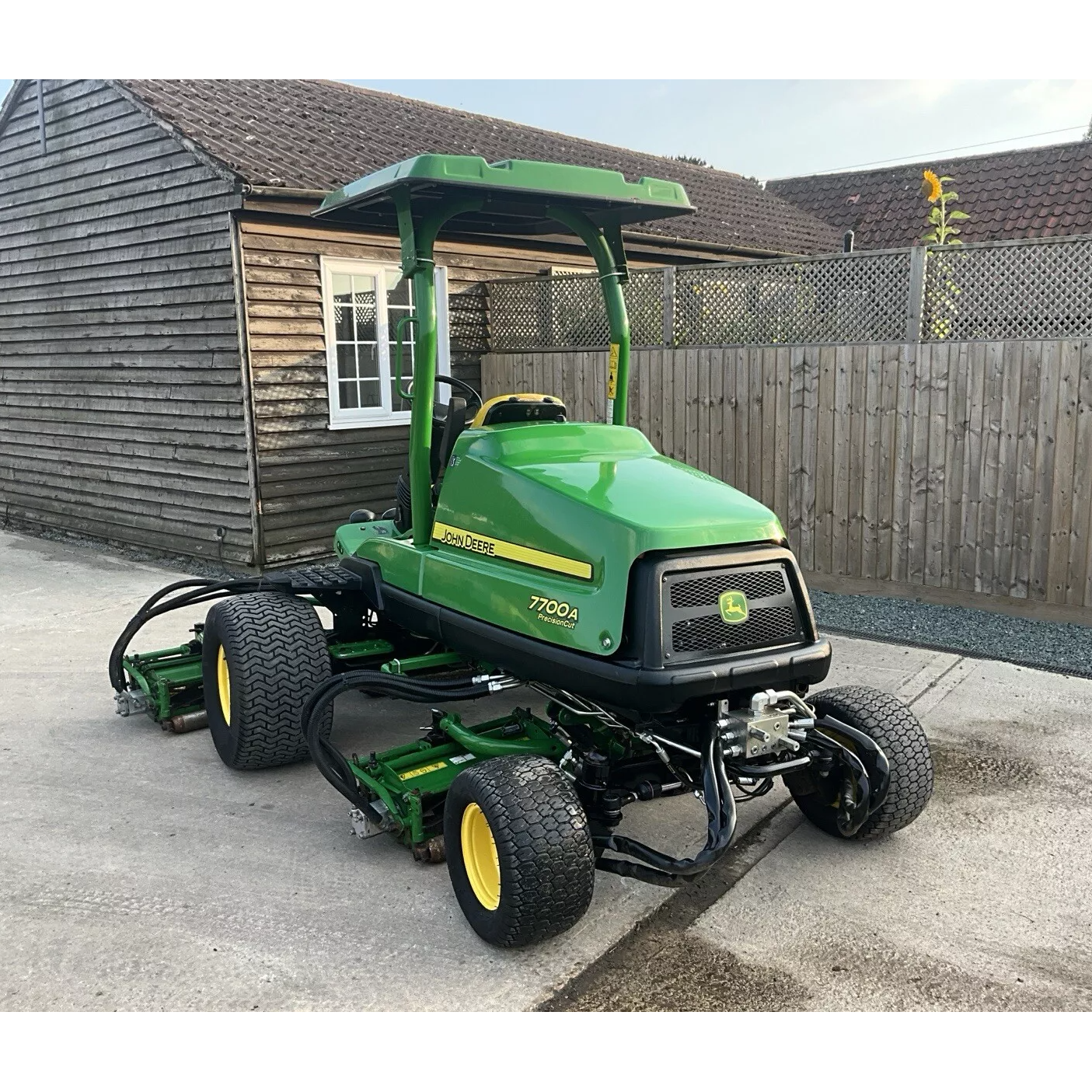 2016 JOHN DEERE 7700A