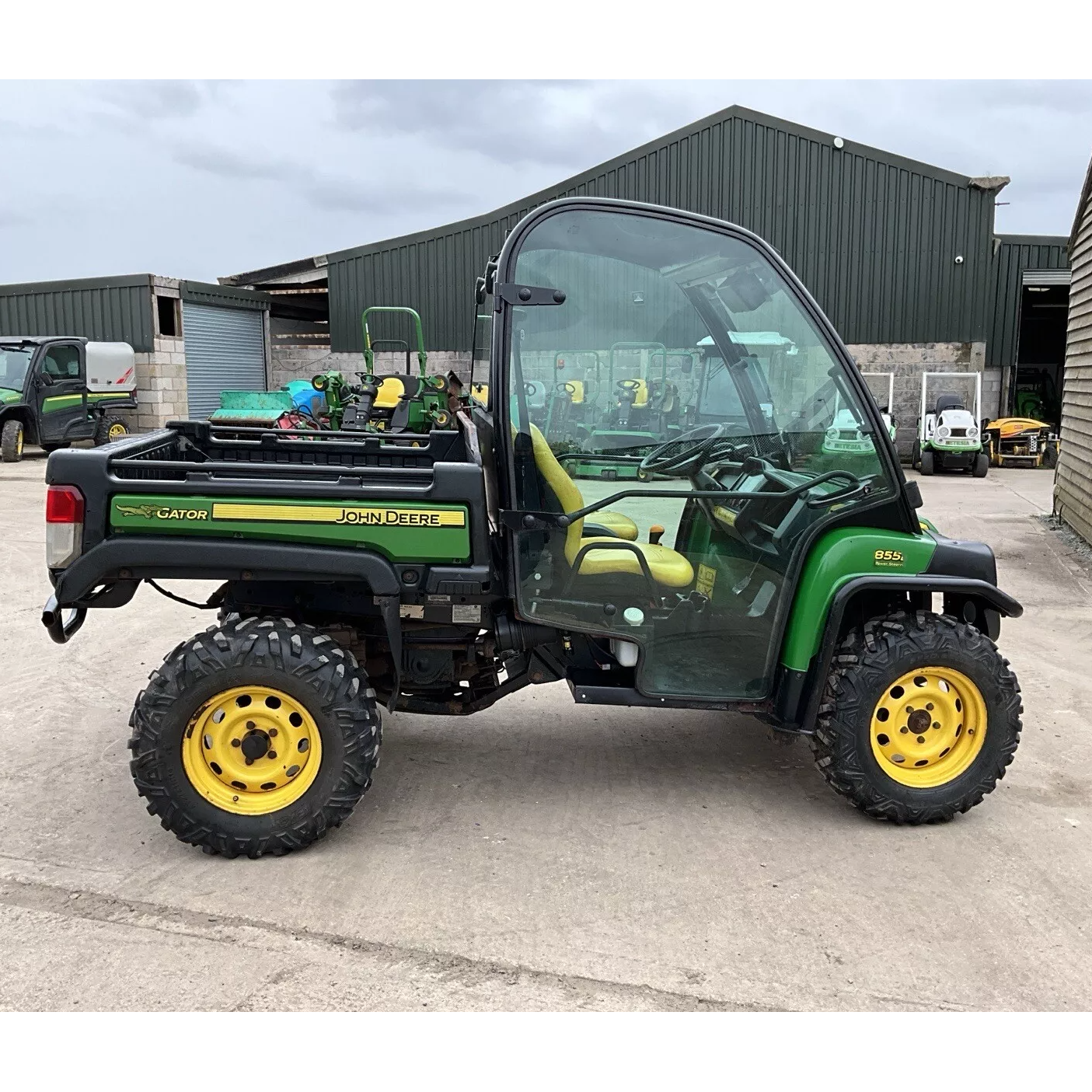 2016 John Deere 855D