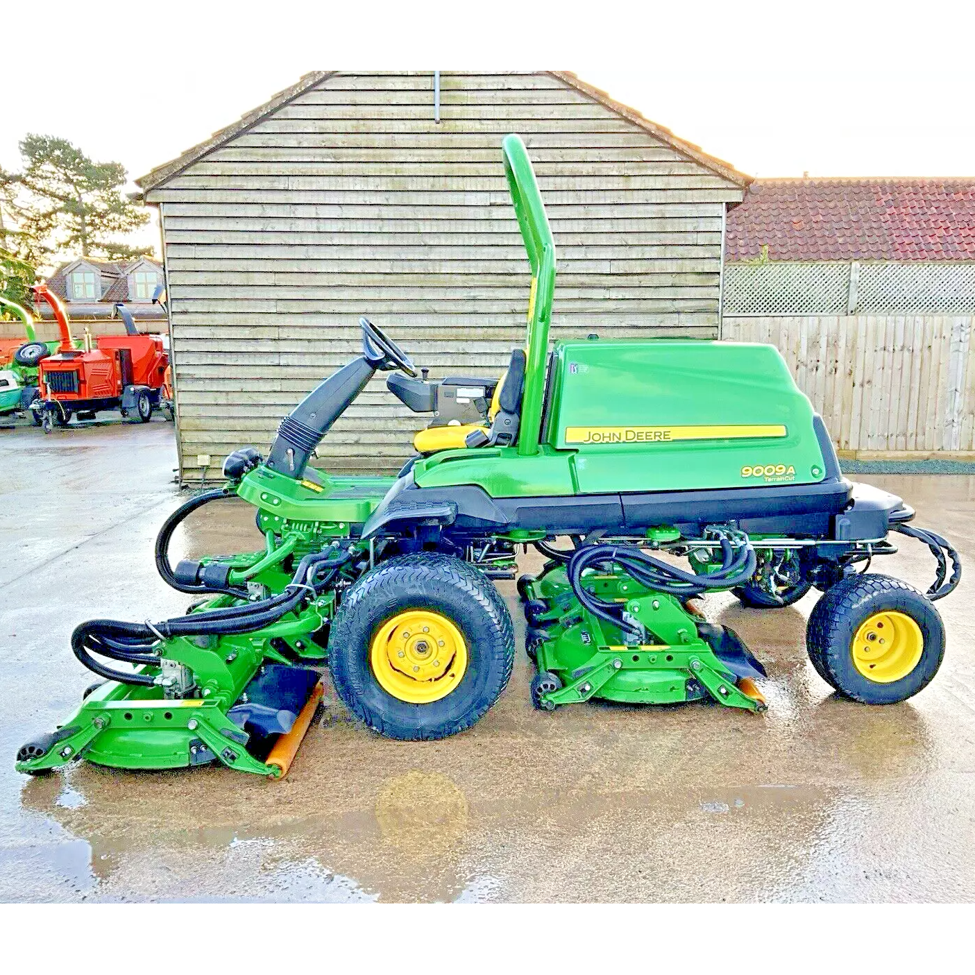 2016 JOHN DEERE 9009A