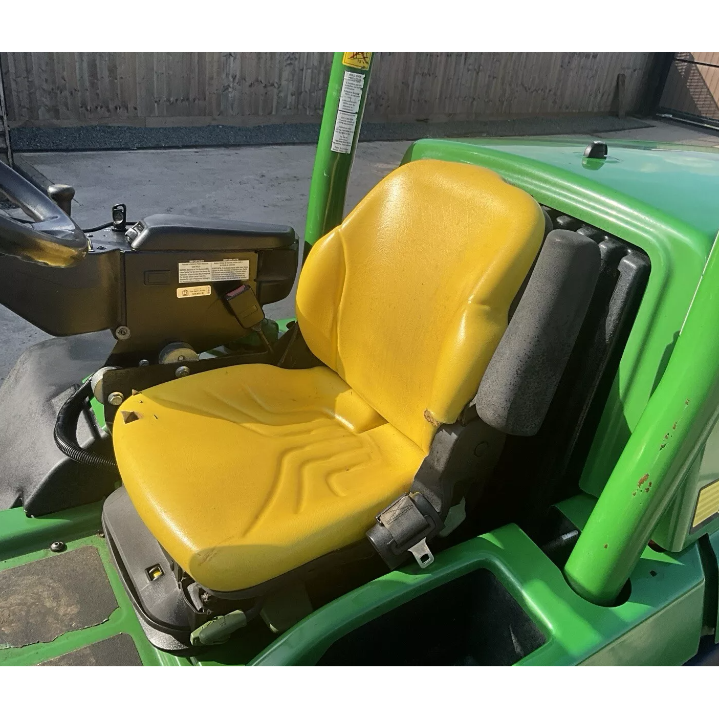 2016 JOHN DEERE 9009A