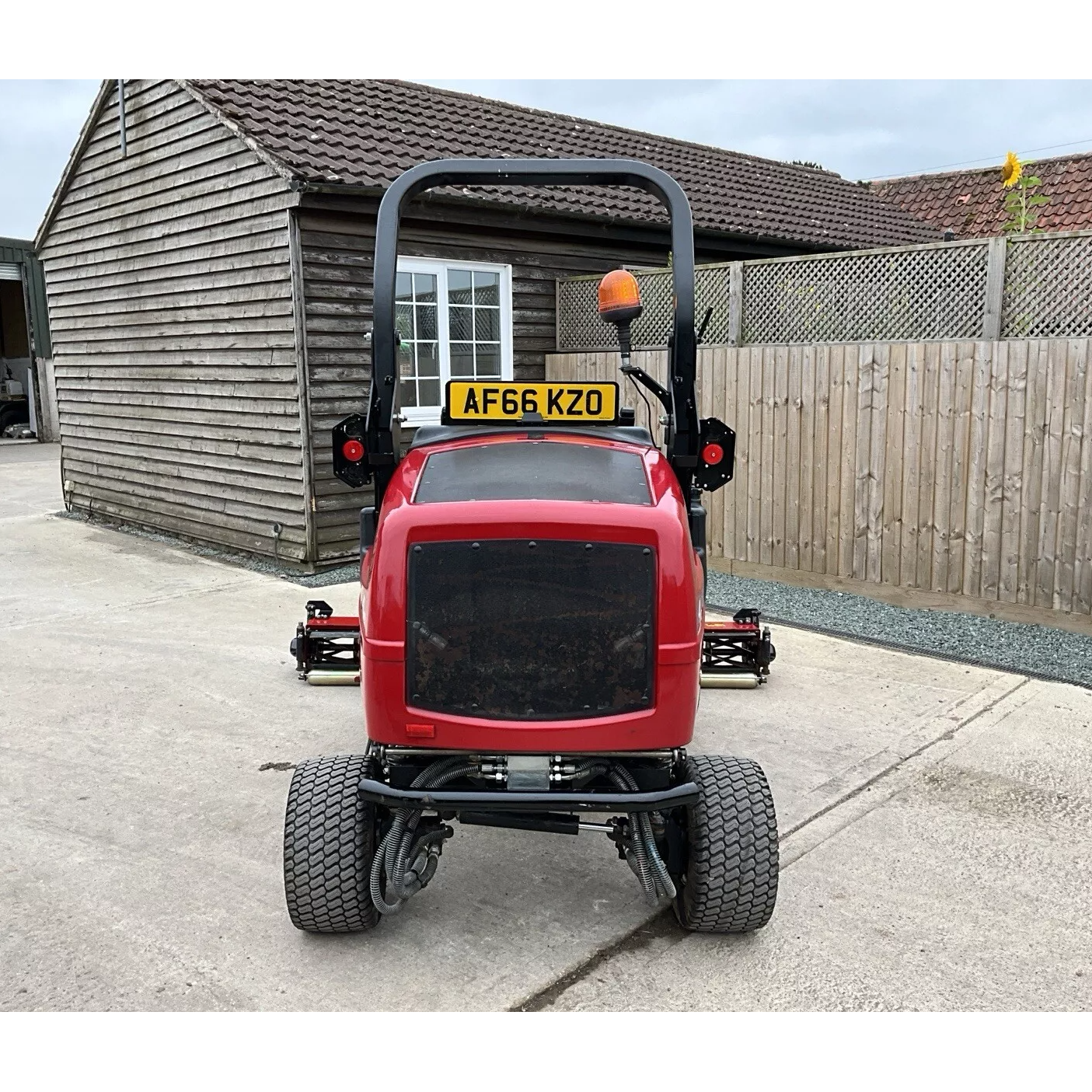 2016 TORO CT2240