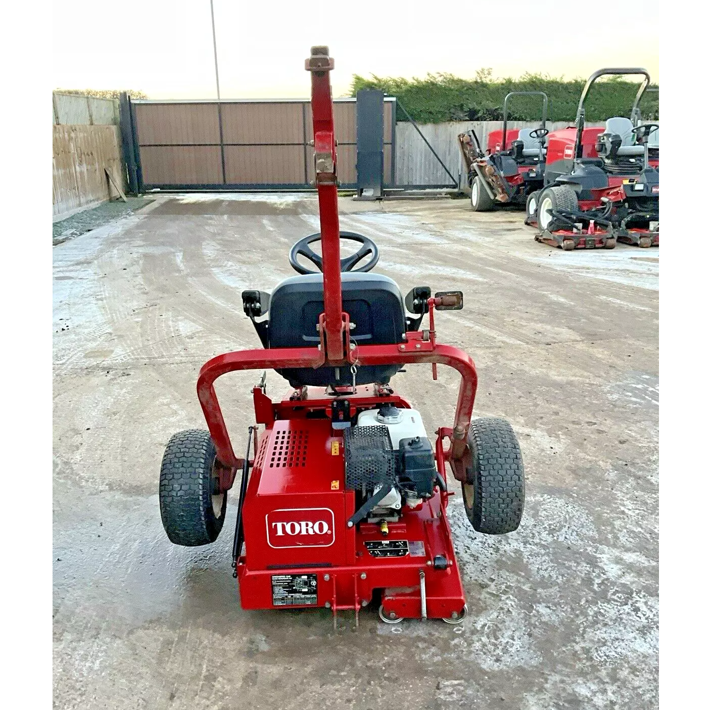 2016 TORO GREENSPRO 1240