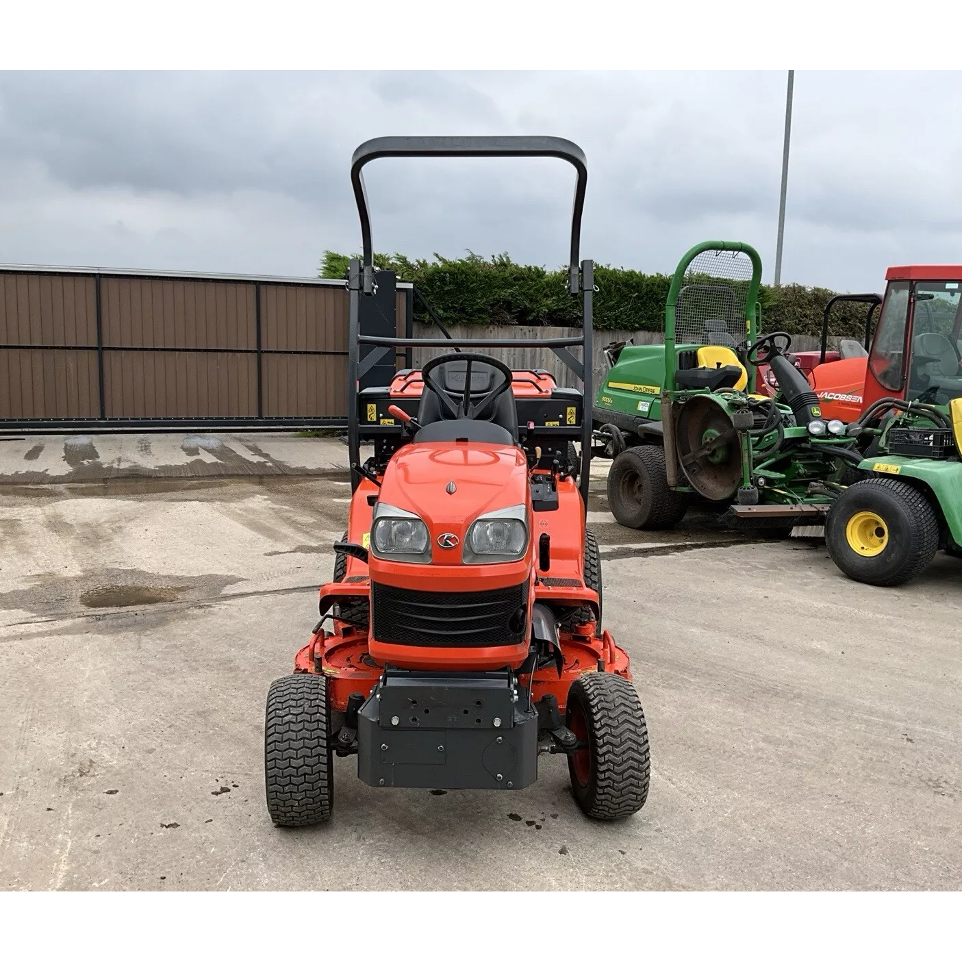 2017 KUBOTA G23