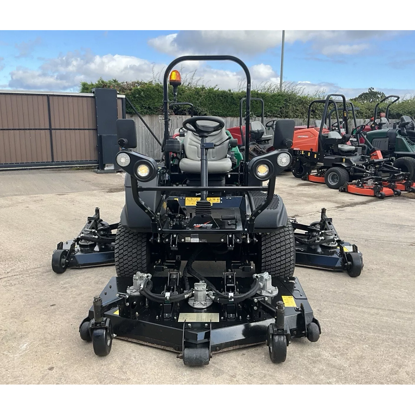 2017 RANSOMES MP493