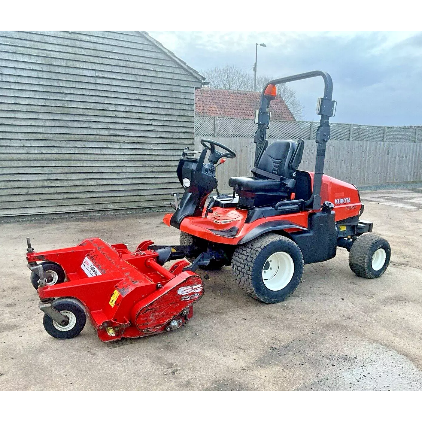 2018 KUBOTA F3890 OUTFRONT TRIMAX FLAIL RIDE ON LAWN MOWER