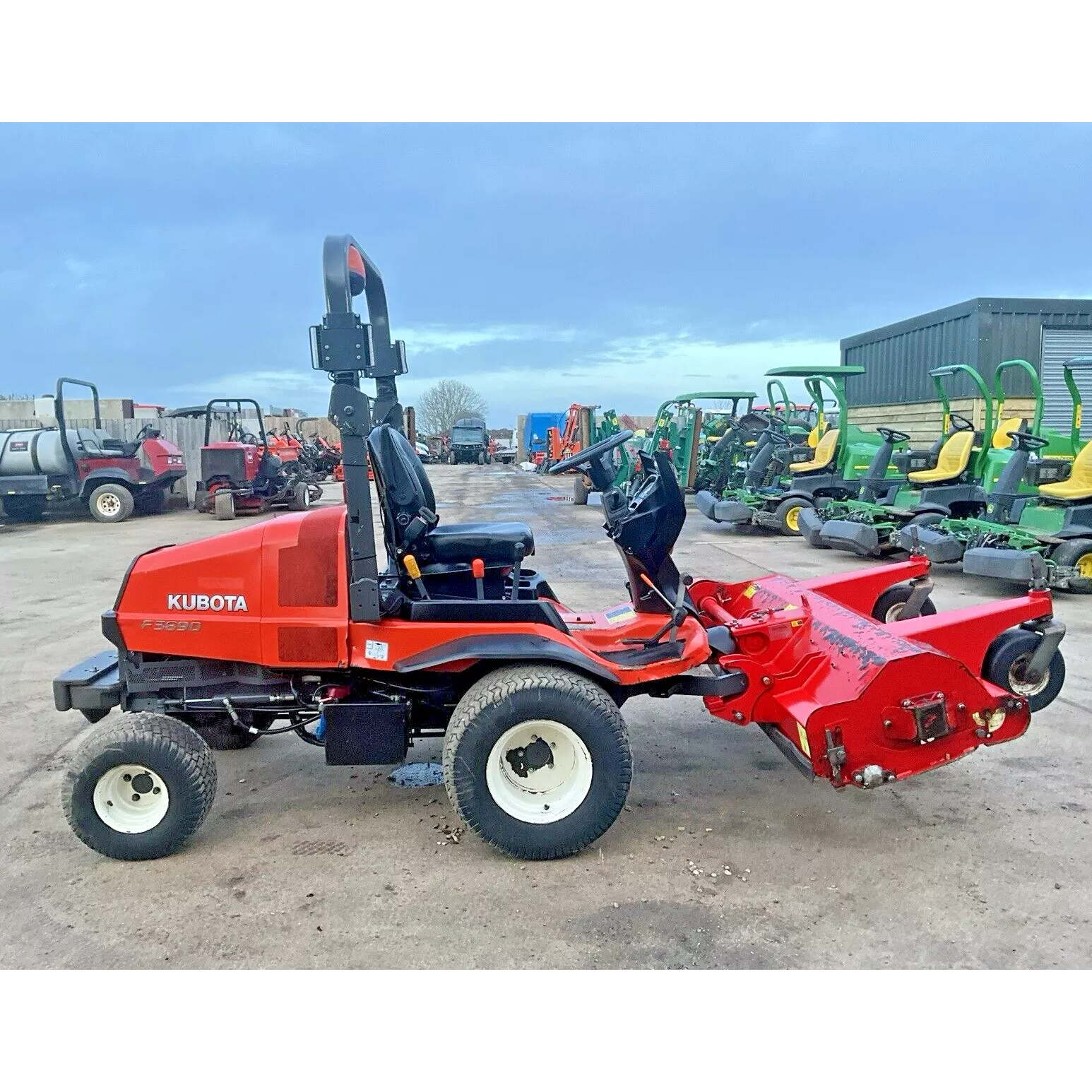 2018 KUBOTA F3890