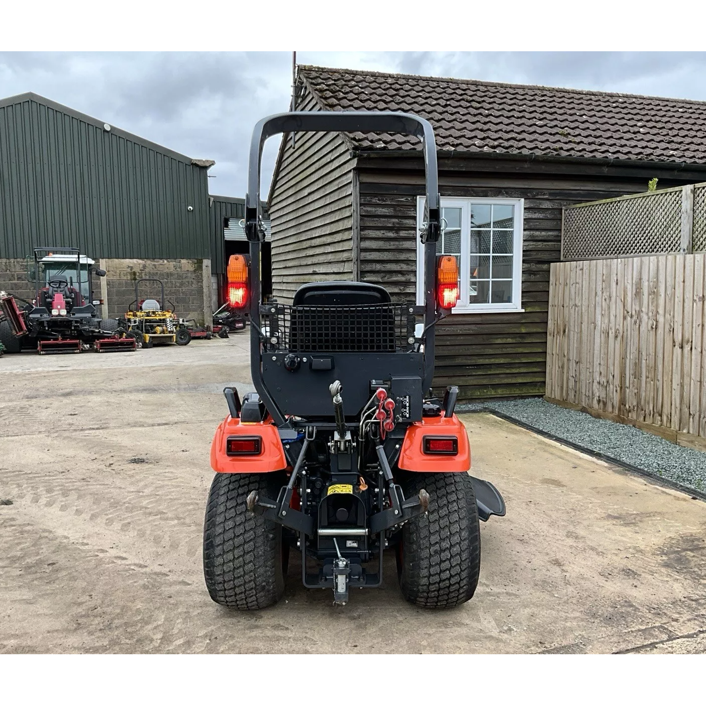 2019 KUBOTA BX231