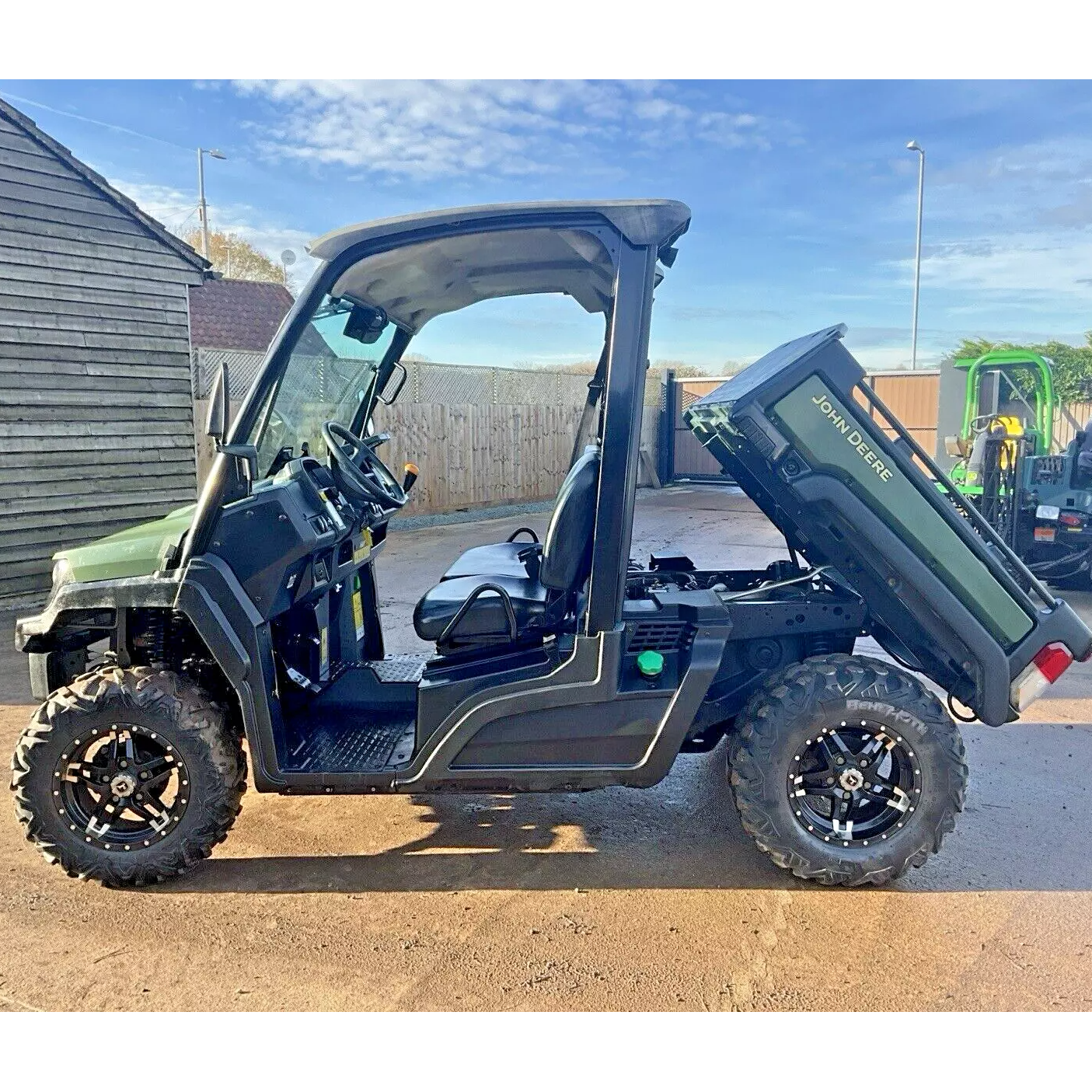 2019 ROAD LEGAL JOHN DEERE 865M