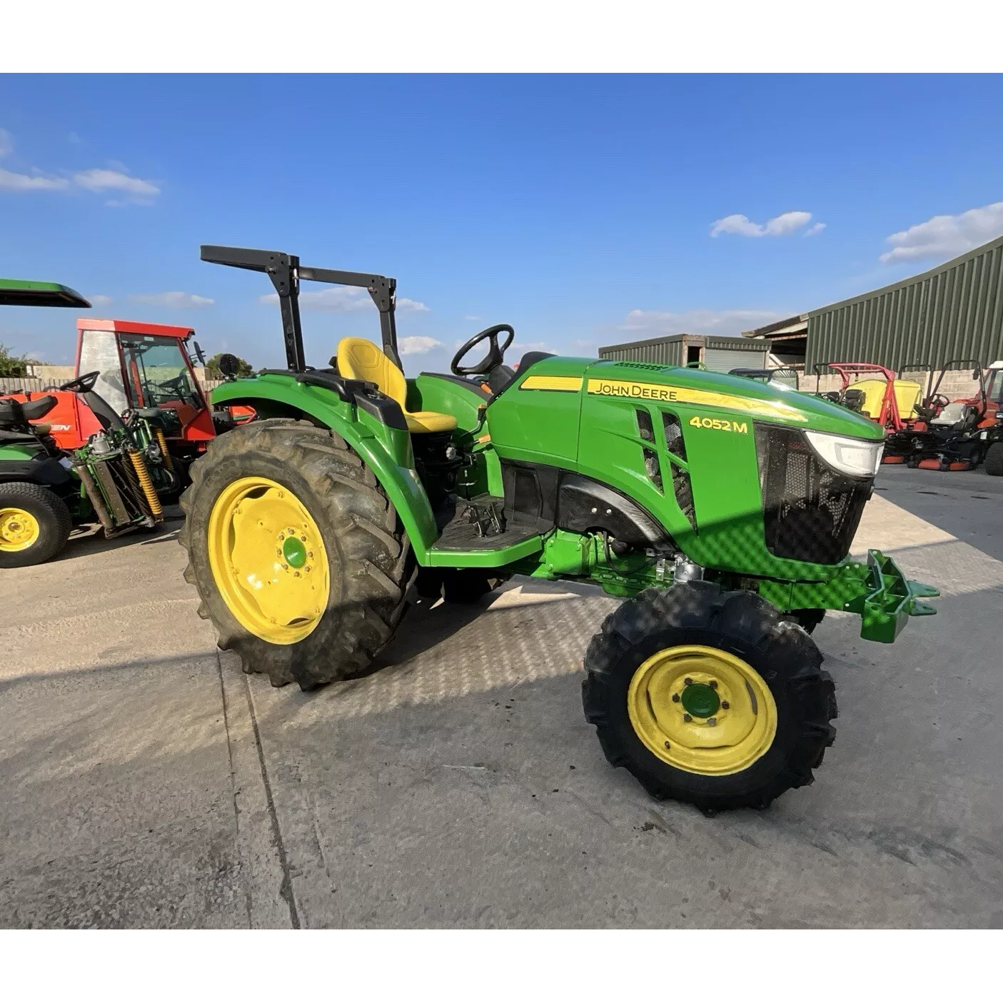 2020 70 PLATE JOHN DEERE 4052M