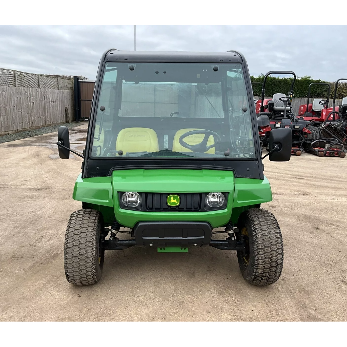 2020 JOHN DEERE 4X2 E GATOR TE ELECTRIC