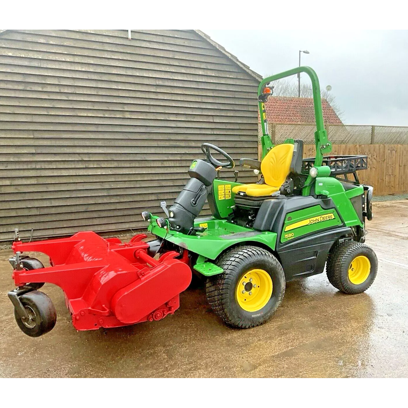 2021 JOHN DEERE 1580 WITH TRIMAX FLAIL 