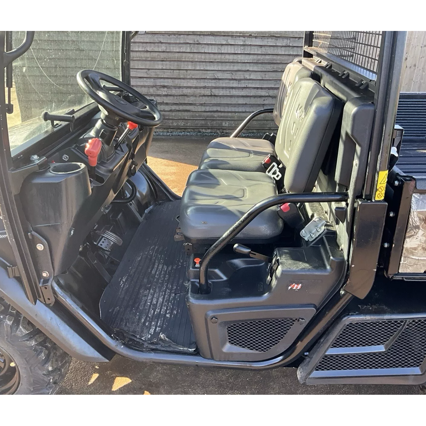 2021 ROAD LEGAL KUBOTA RTV X1110