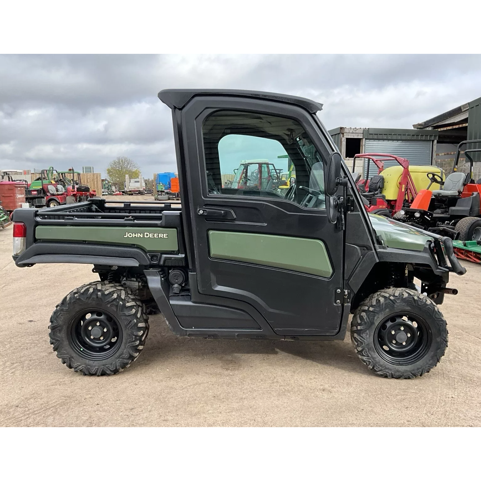 22 ROAD LEGAL JOHN DEERE 865M