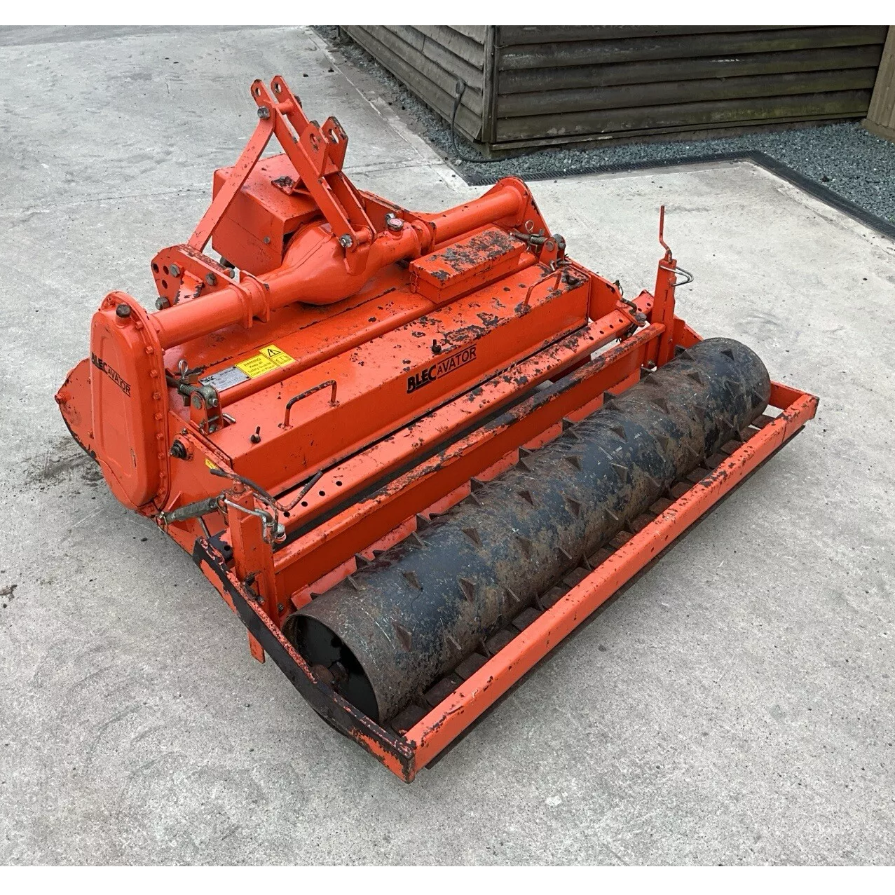 BLEC BLECOVATOR 130 STONE BURIER 1.3M