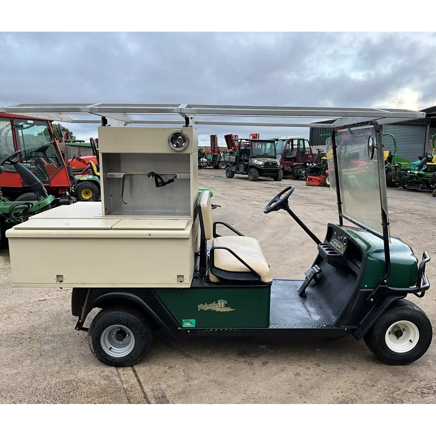 EZGO PETROL GOLF BUGGY