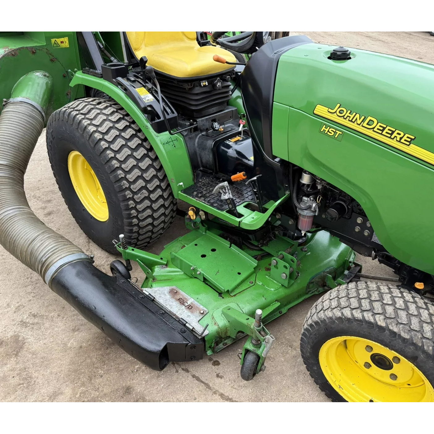 JOHN DEERE 2520