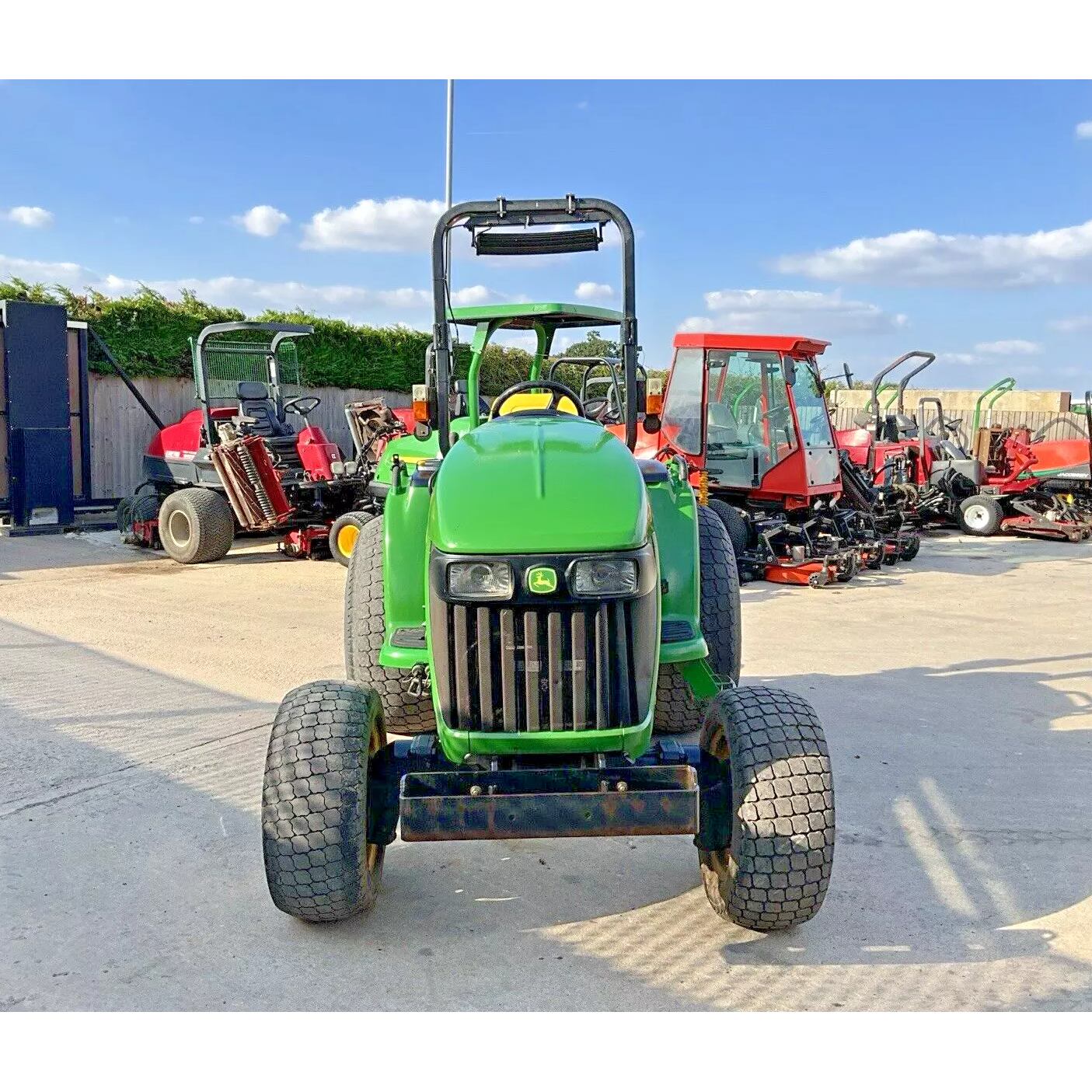 JOHN DEERE 3720