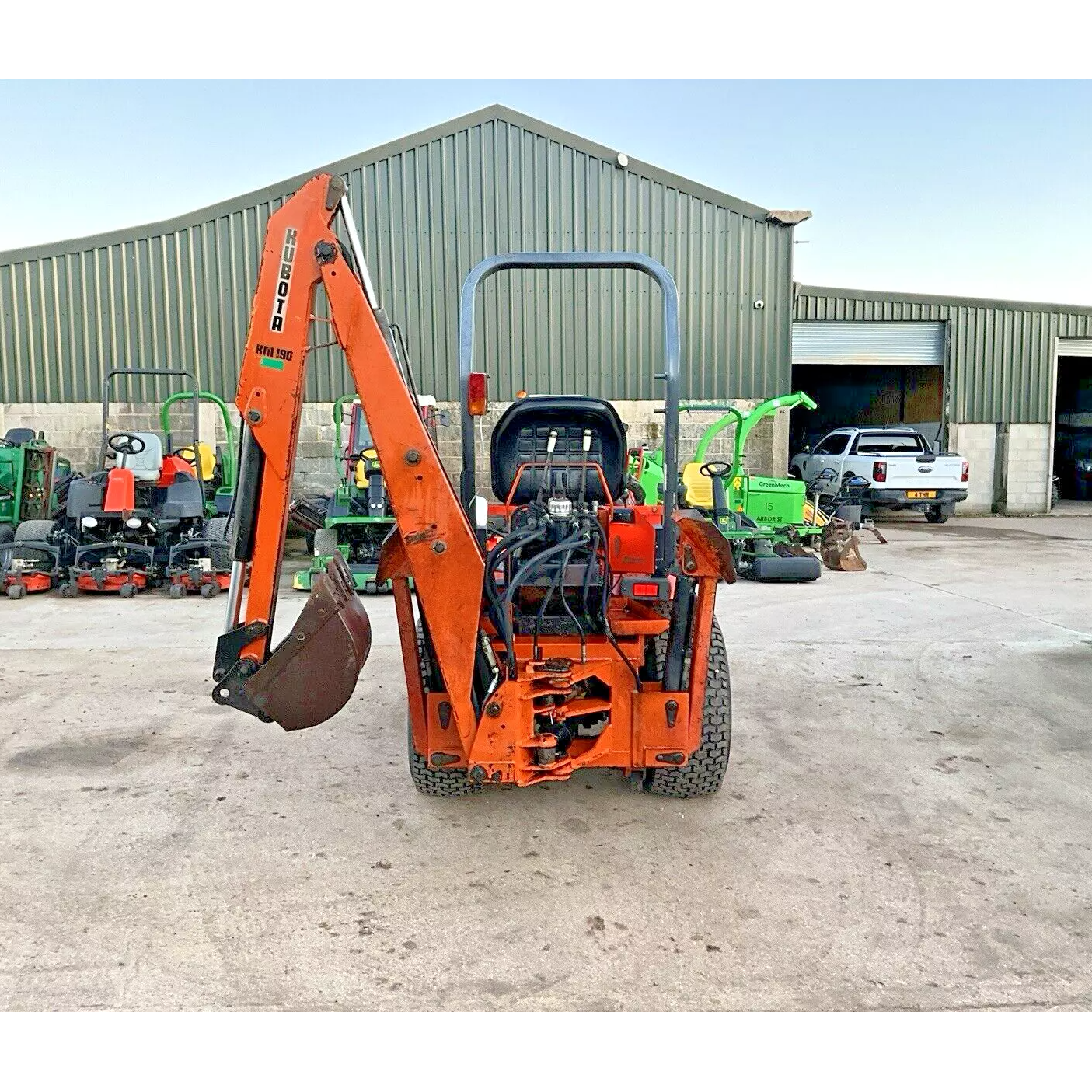 KUBOTA B2100