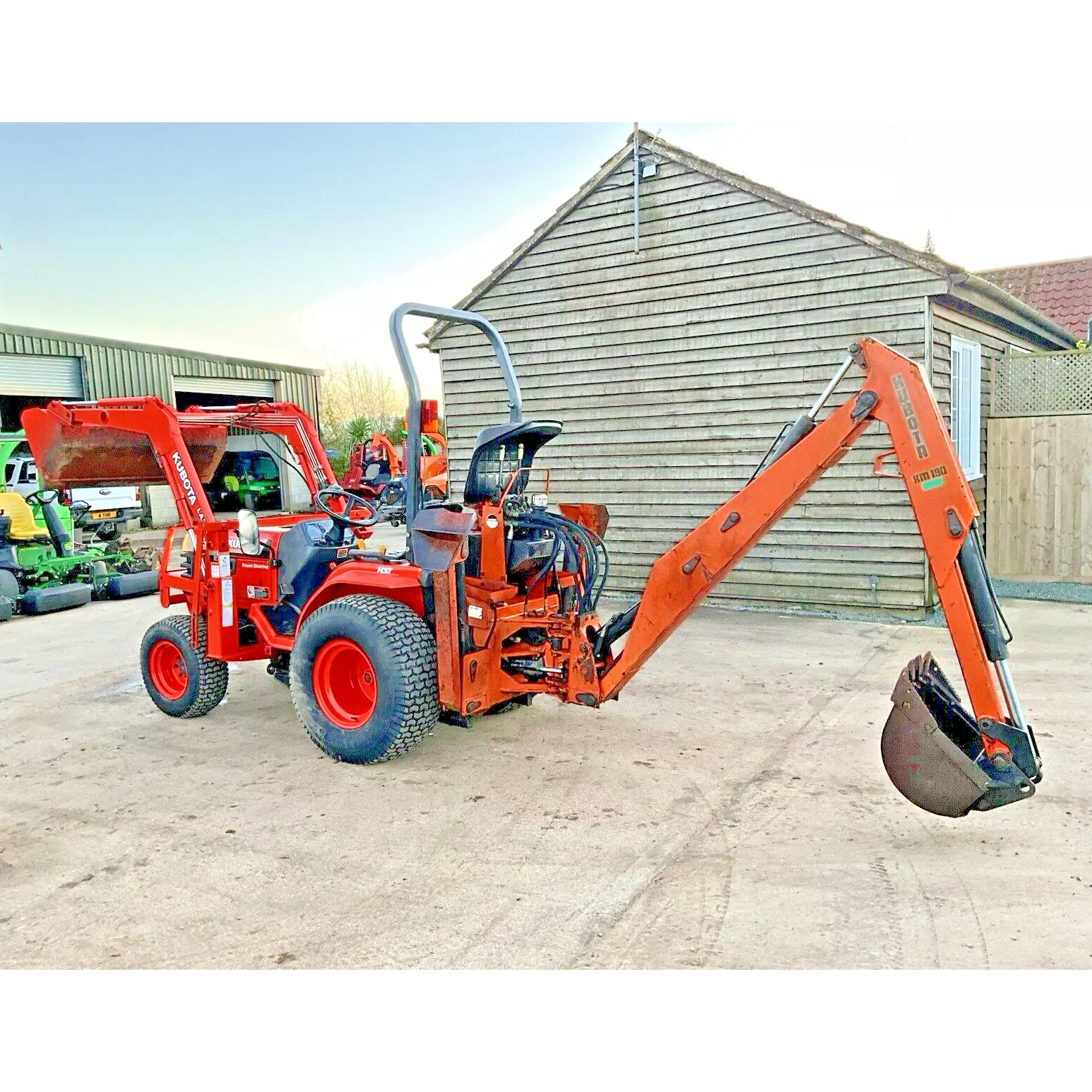 KUBOTA B2100