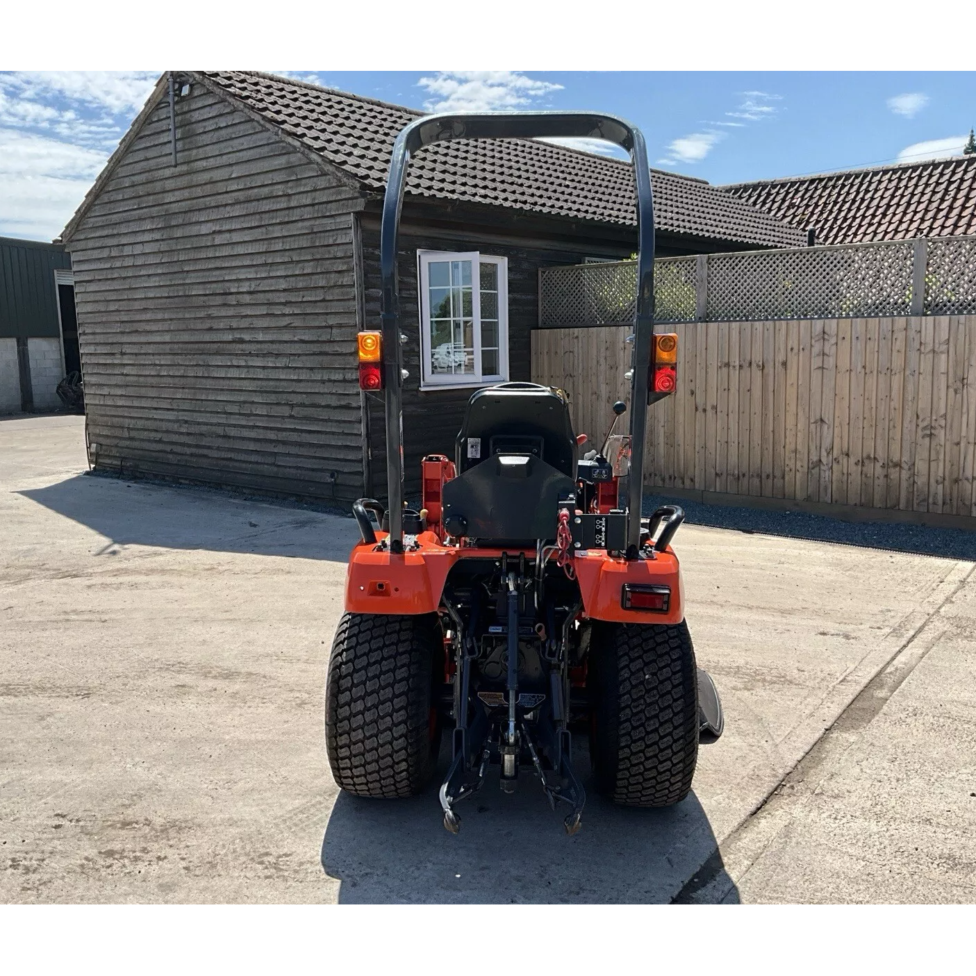 KUBOTA BX2350