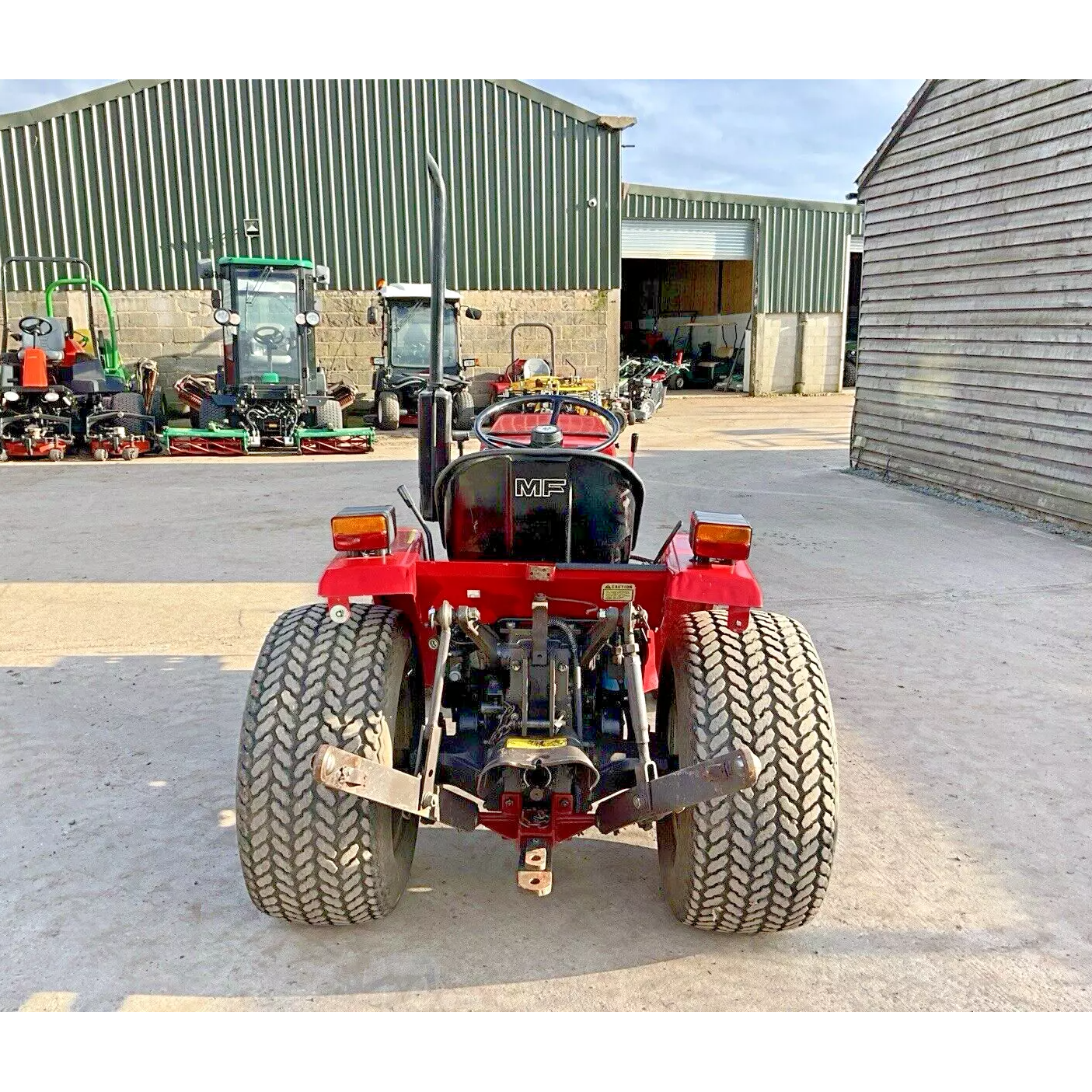 MASSEY FERGUSON 1010