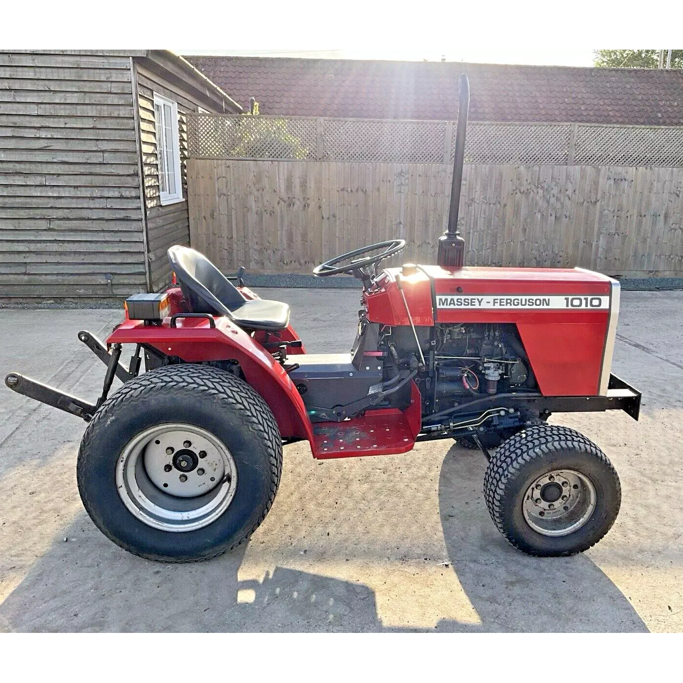 MASSEY FERGUSON 1010