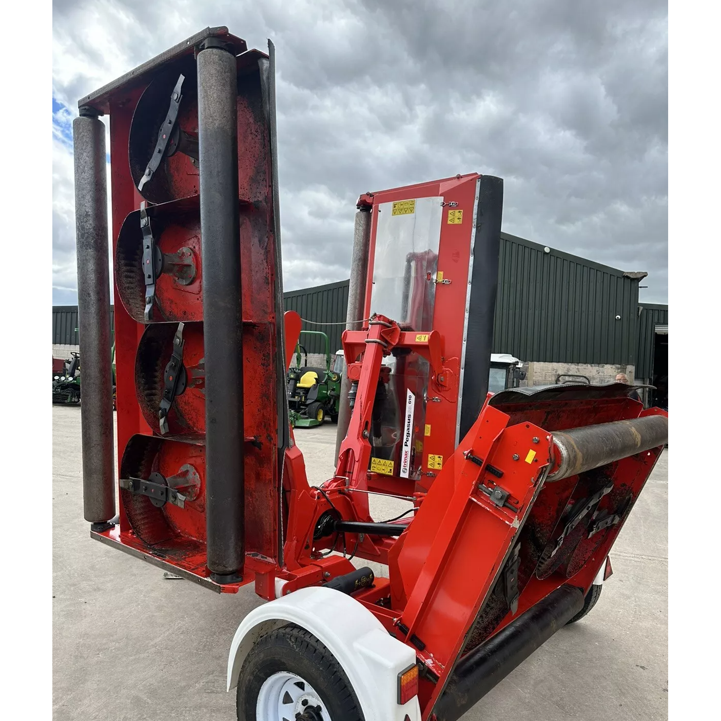 2014 TRIMAX PEGASUS S3 610