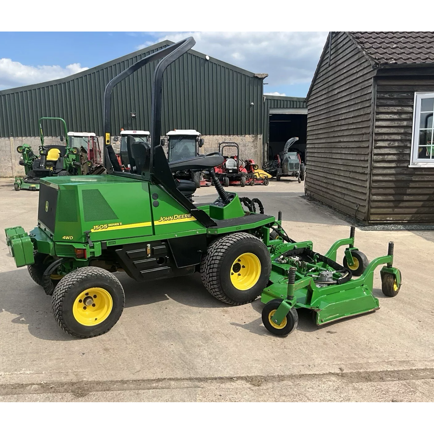 2017 JOHN DEERE 1505 SERIES 11